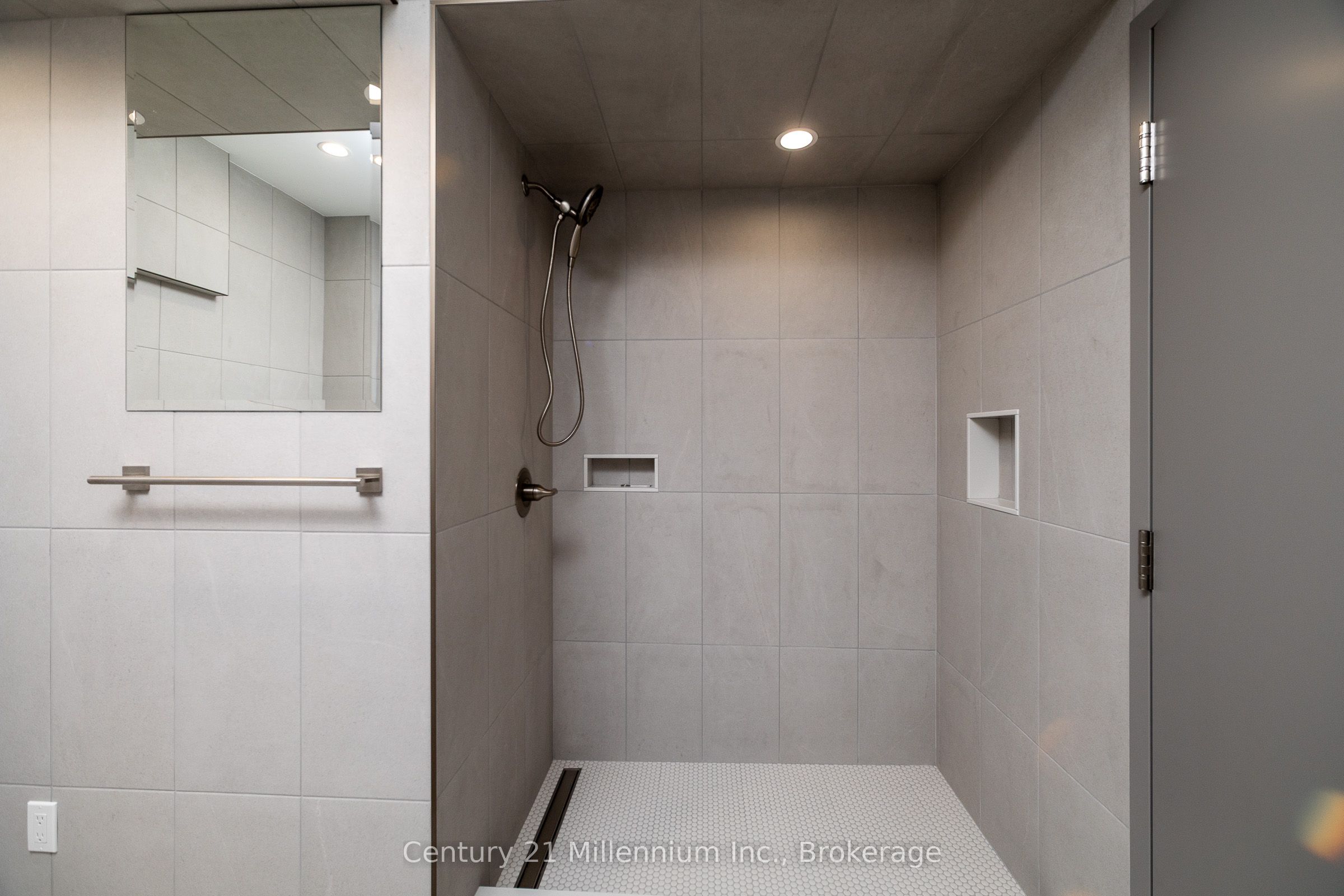 413 Queen Street S B, Arran-Elderslie, ON N0G 0C4 photo 4