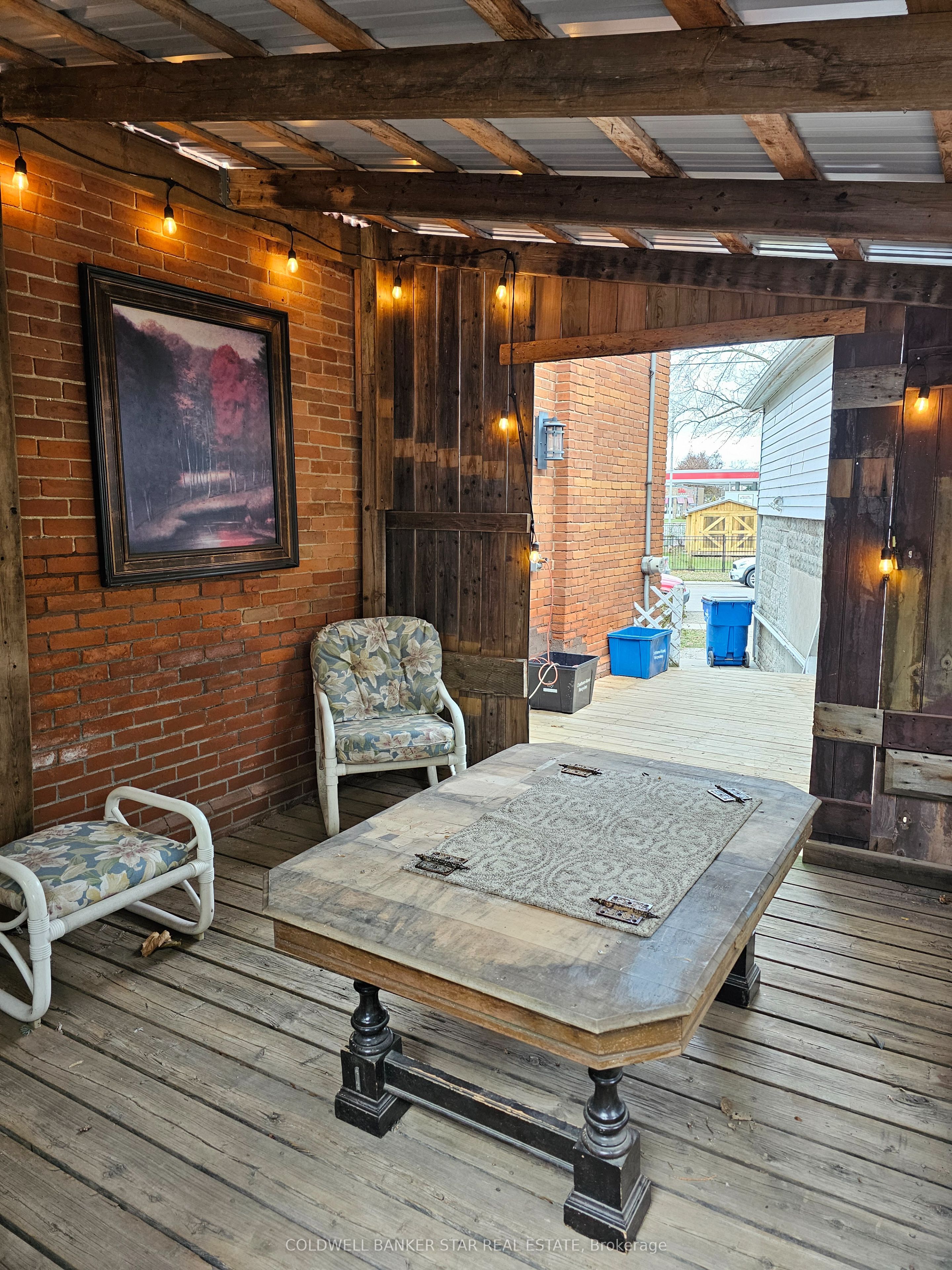 61 N London Road, Chatham-Kent, ON N0P 2K0 photo 5