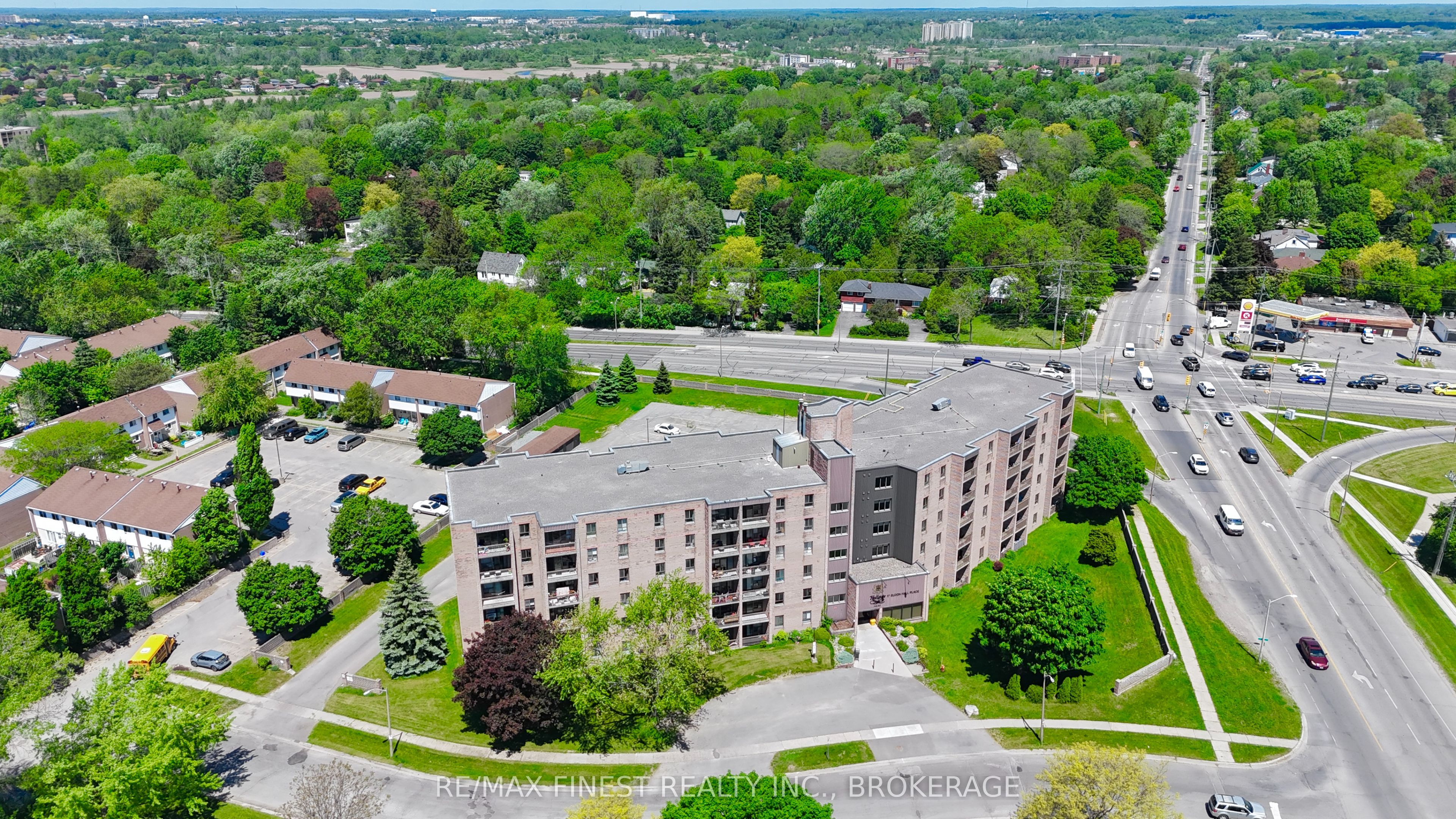17 Eldon Hall Place 602, Kingston, ON K7M 7H5