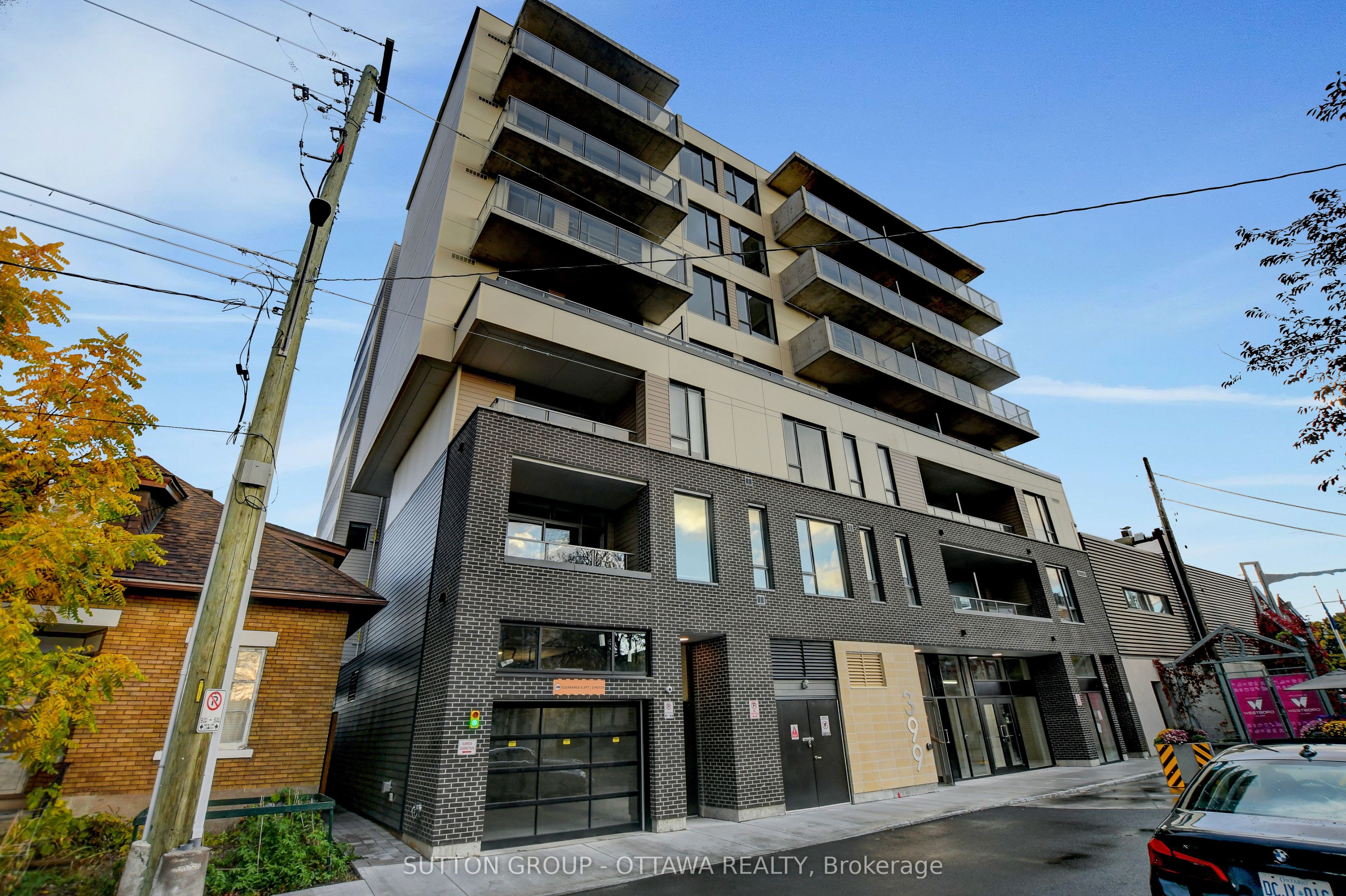 399 Winston Avenue 507, Westboro - Hampton Park, ON K2A 1Y8 photo 2