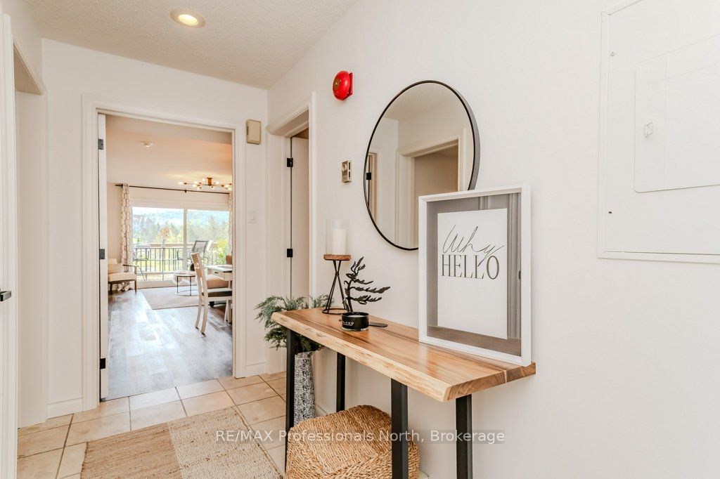 33 Deerhurst Greens 105, Huntsville, ON P1H 2J4 photo 3