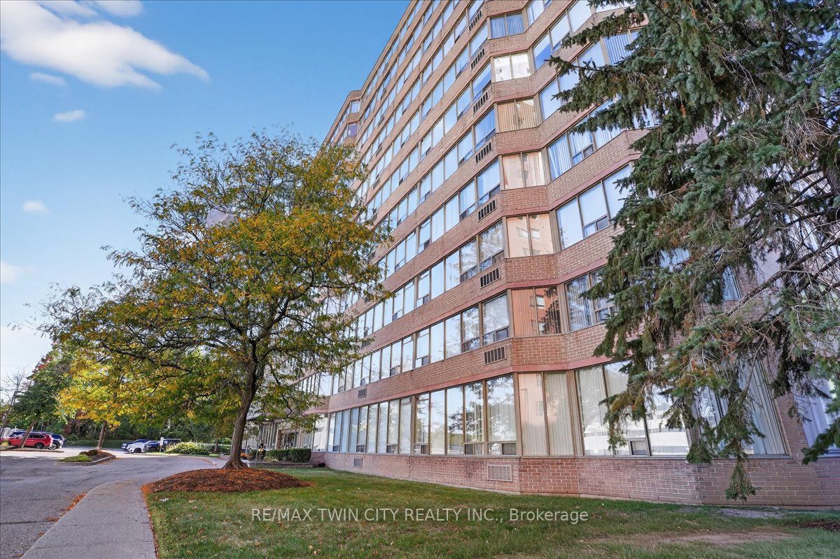 3227 King Street E 506, Kitchener, ON N2A 3Z9 photo 4