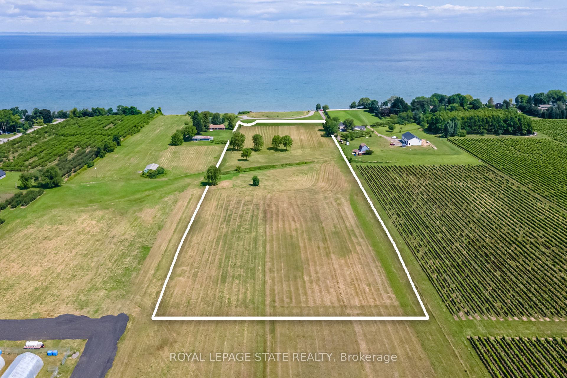 4558 Lakeside Drive, Lincoln, ON L0R 1B1 photo 3