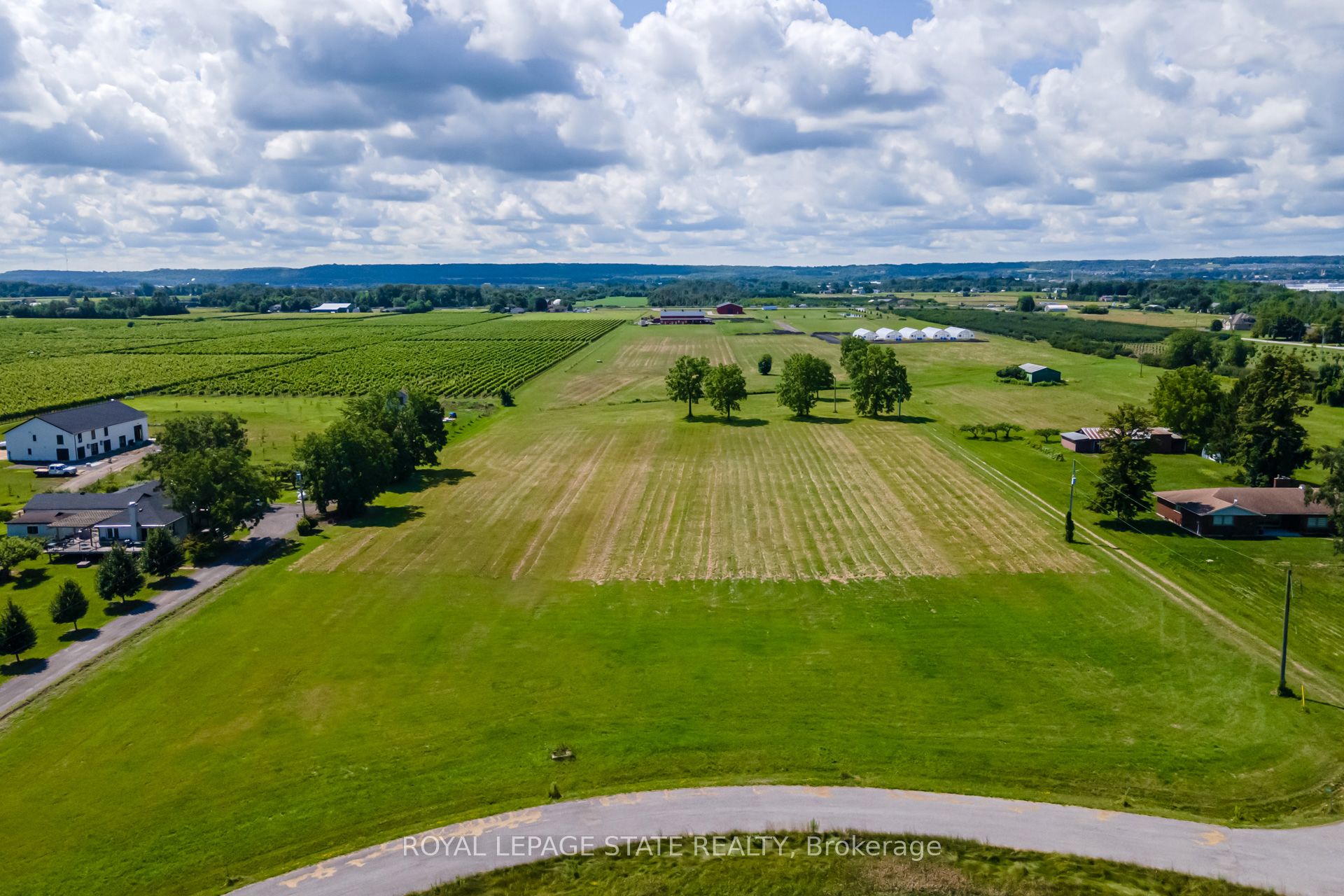 4558 Lakeside Drive, Lincoln, ON L0R 1B1 photo 4