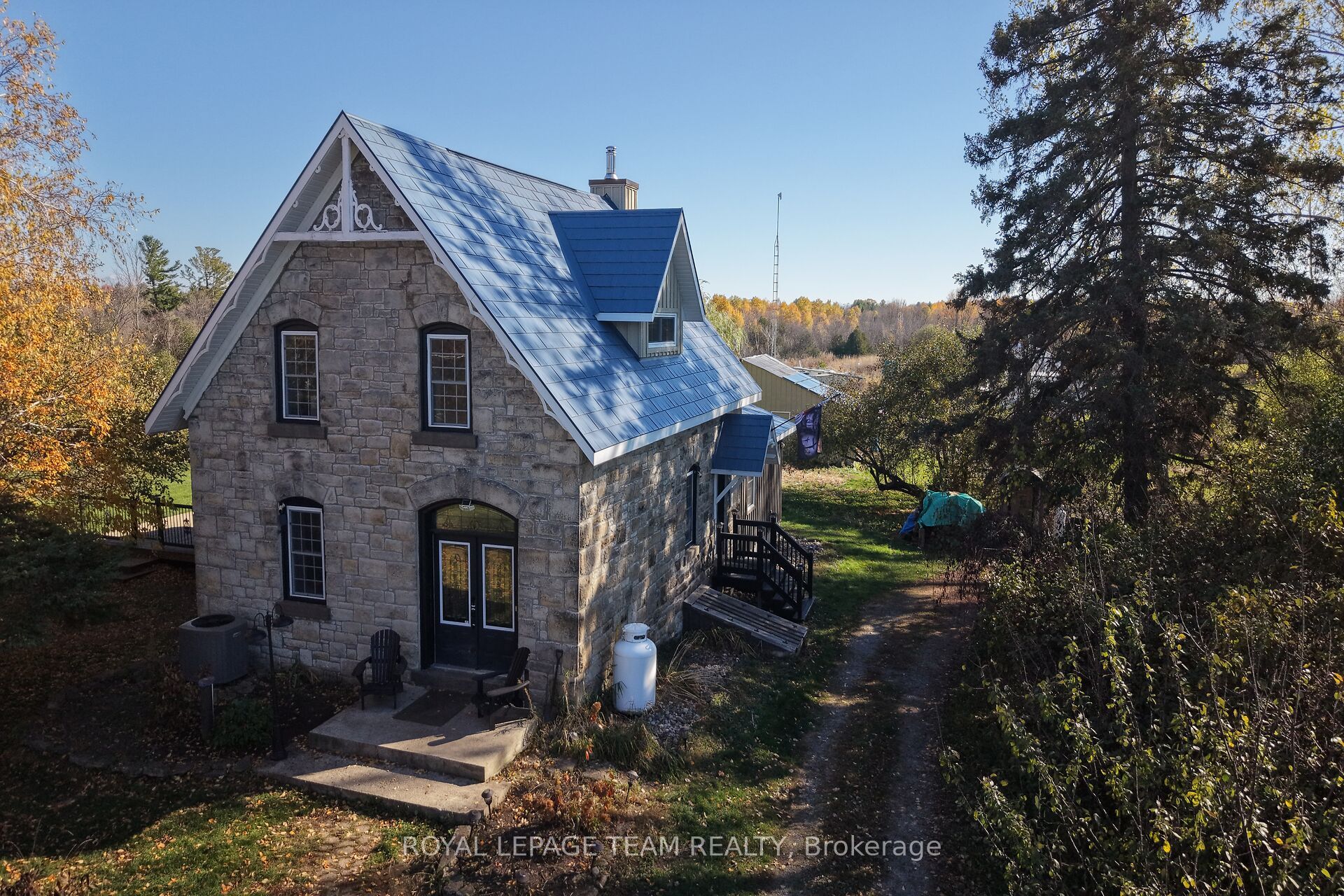 15 Bass Road, Elizabethtown-Kitley, ON K0G 1L0 photo 5