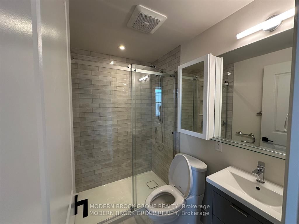 5 Clothier Street W 102, North Grenville, ON K0G 1J0 photo 4
