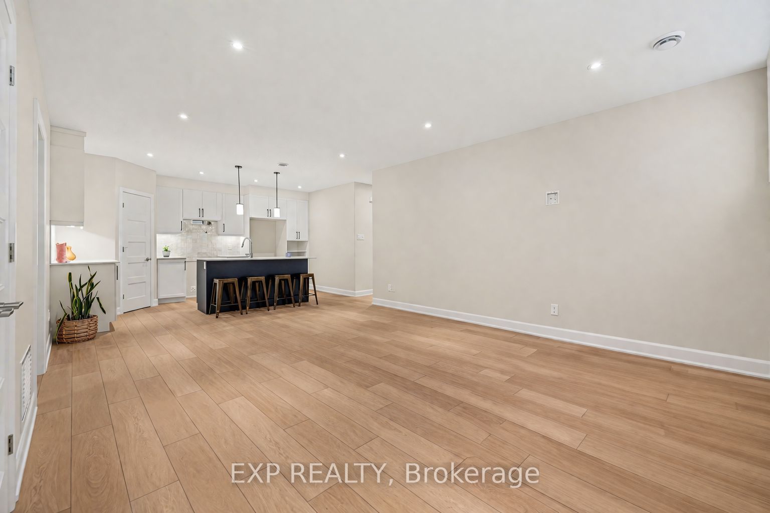 448 Falcon Lane B, Russell, ON K4R 0M5 photo 5