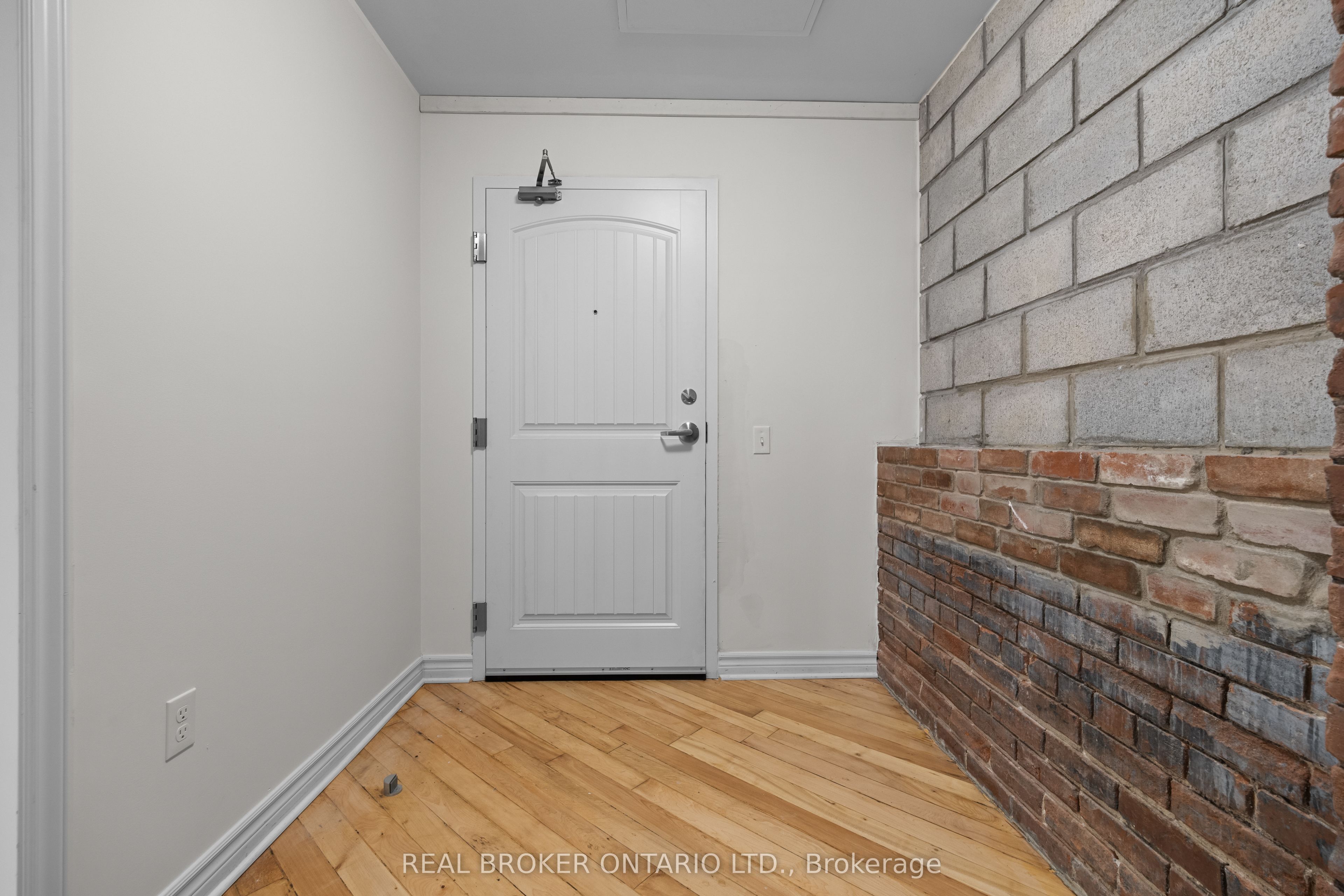 150 Mill Street 116, Carleton Place, ON K7C 1T4 photo 2