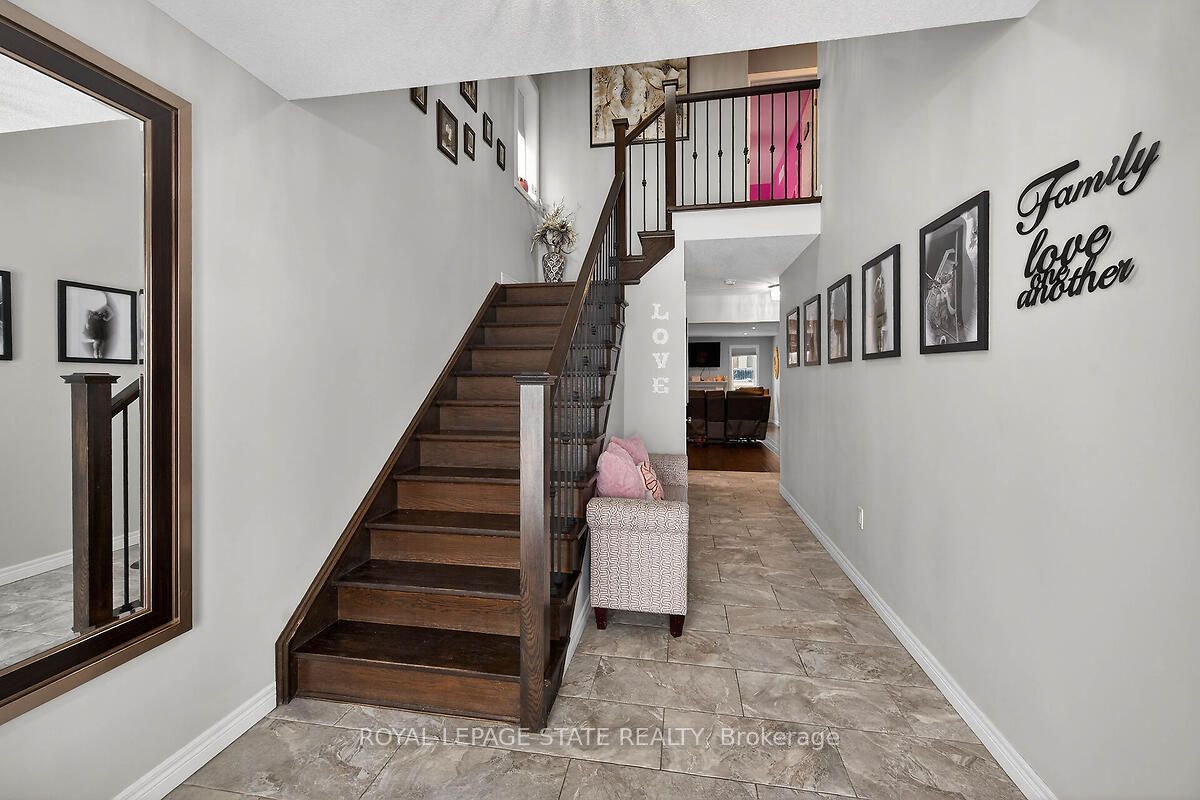 71 Jessica Street, Hamilton, ON L8E 4A3 photo 4