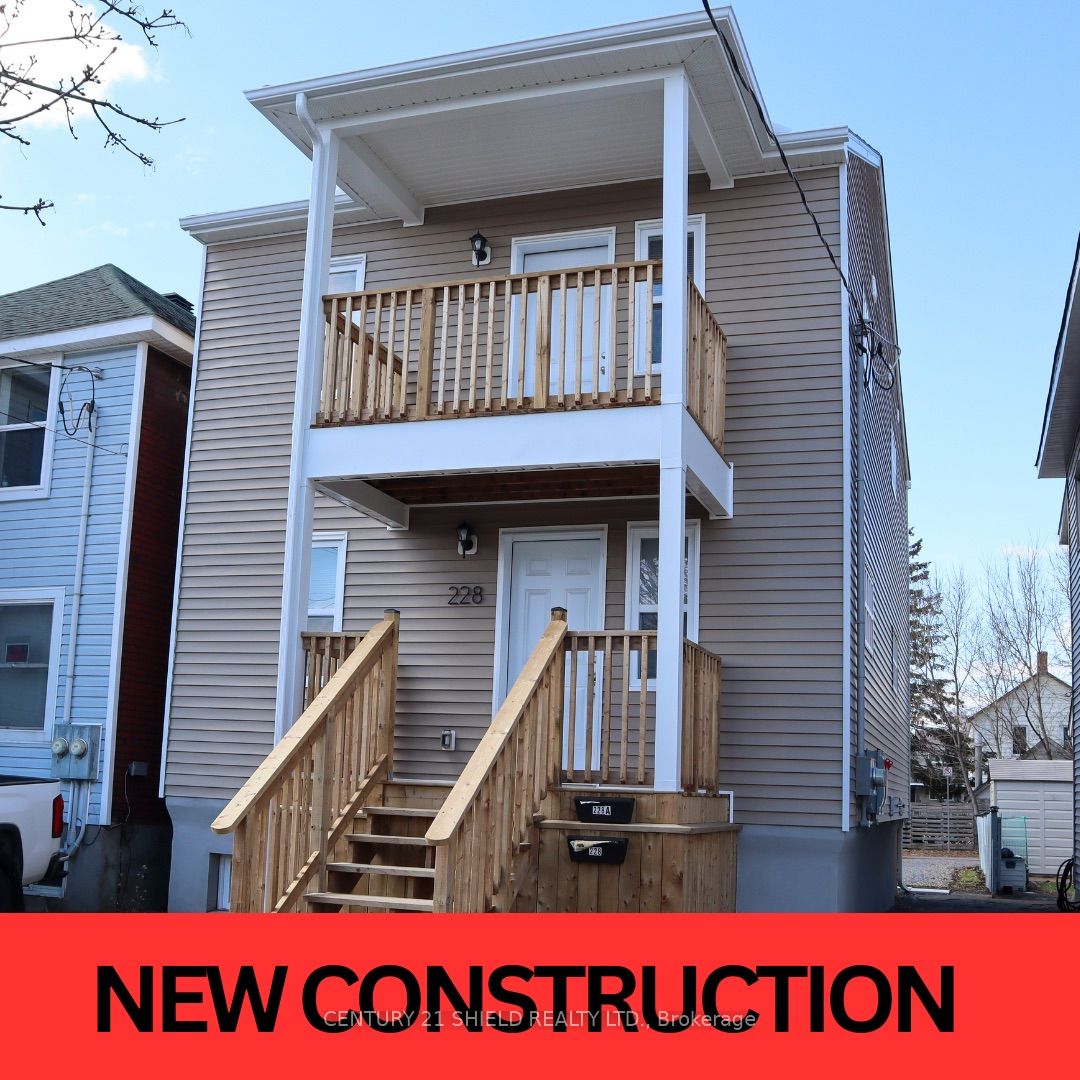 228-228A Carleton Street, Cornwall, ON K6H 4X4 photo 2