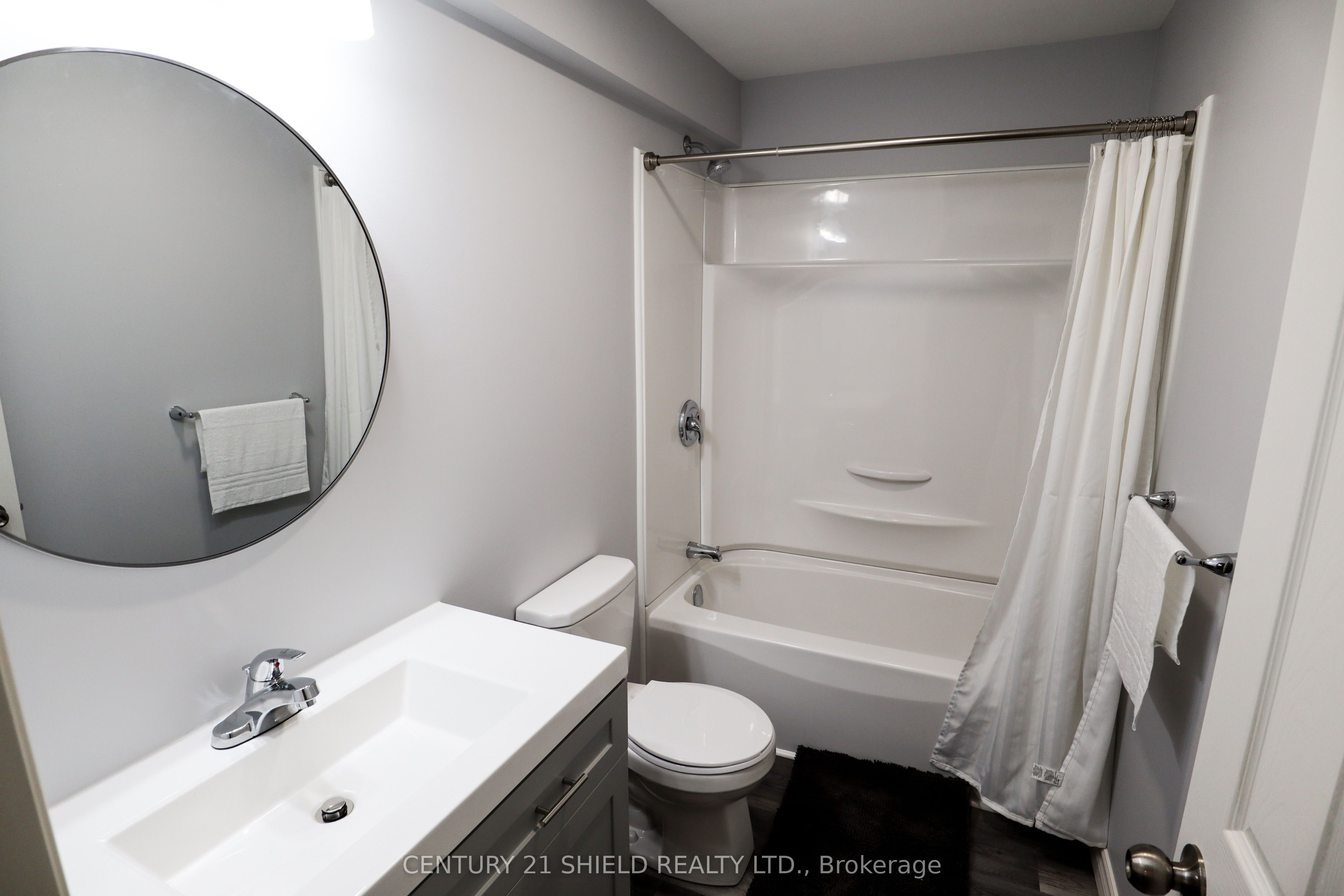 228-228A Carleton Street, Cornwall, ON K6H 4X4 photo 4