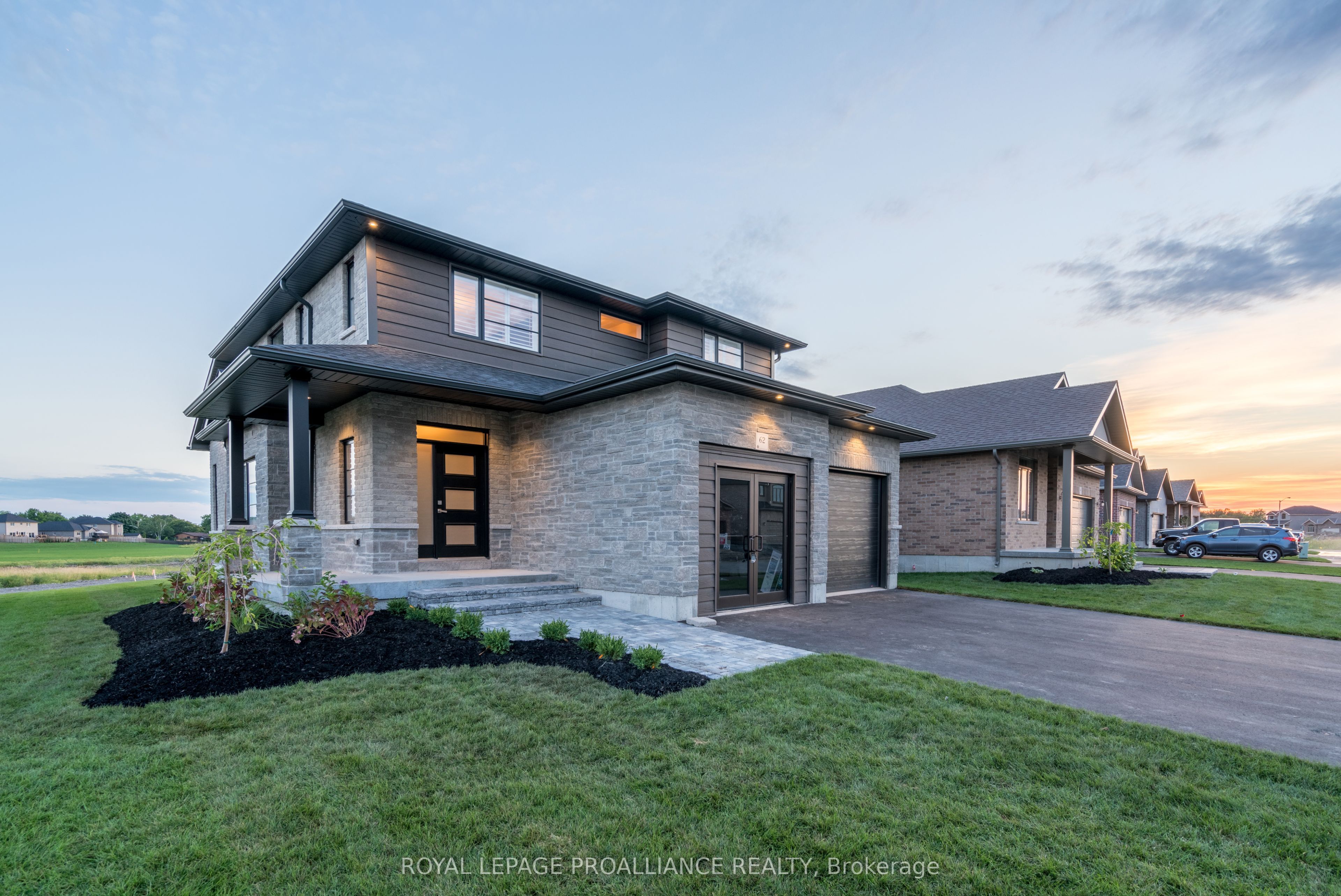 62 HAMPTON RIDGE Drive, Belleville, ON K8N 0E5 photo 4