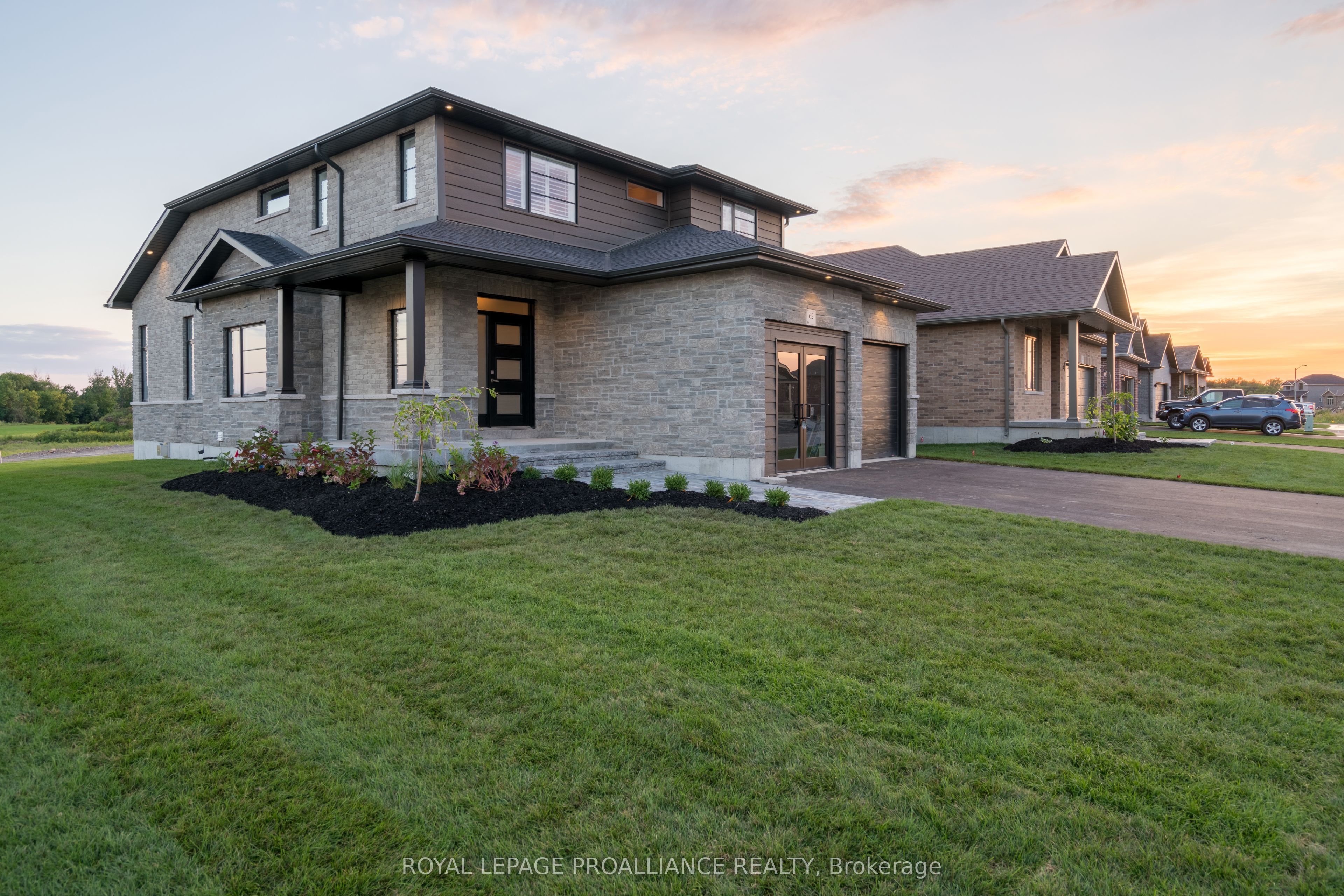 62 HAMPTON RIDGE Drive, Belleville, ON K8N 0E5 photo 5