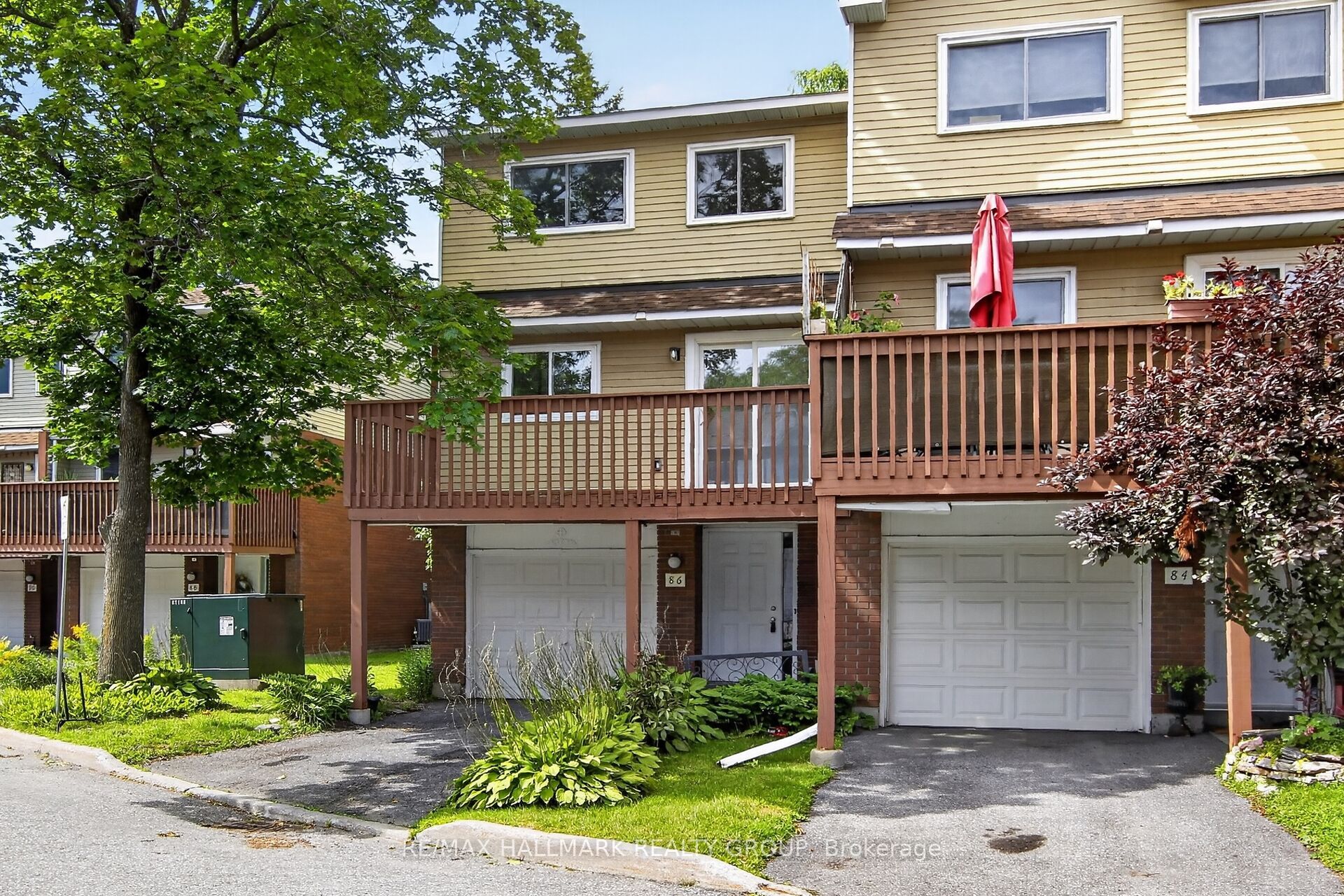 86 Esterlawn Private 7, McKellar Heights - Glabar Park and Area, ON K2A 4C1 photo 3
