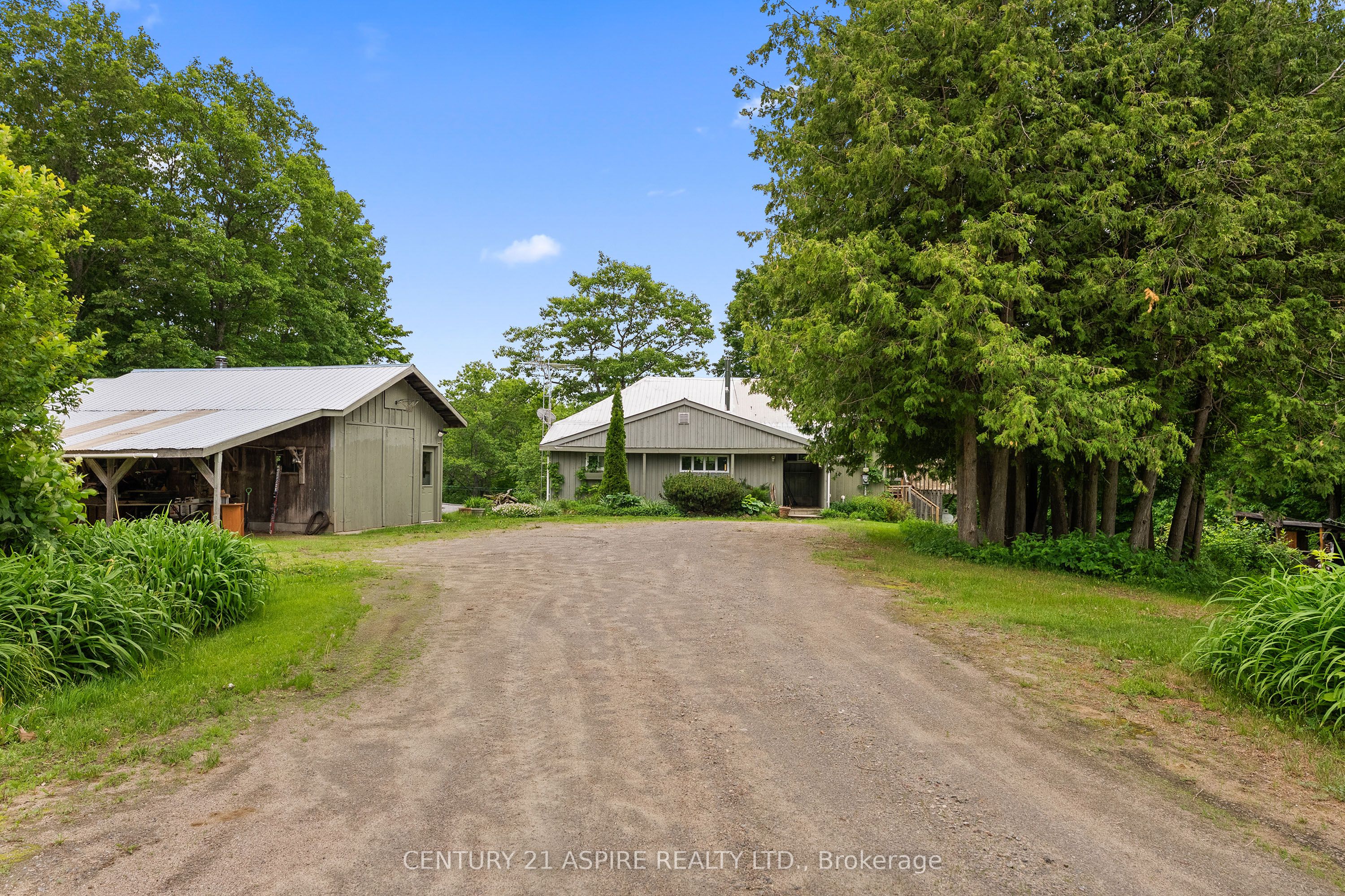 72 Maplewood Road, Hastings Highlands, ON K0J 1L0 photo 3