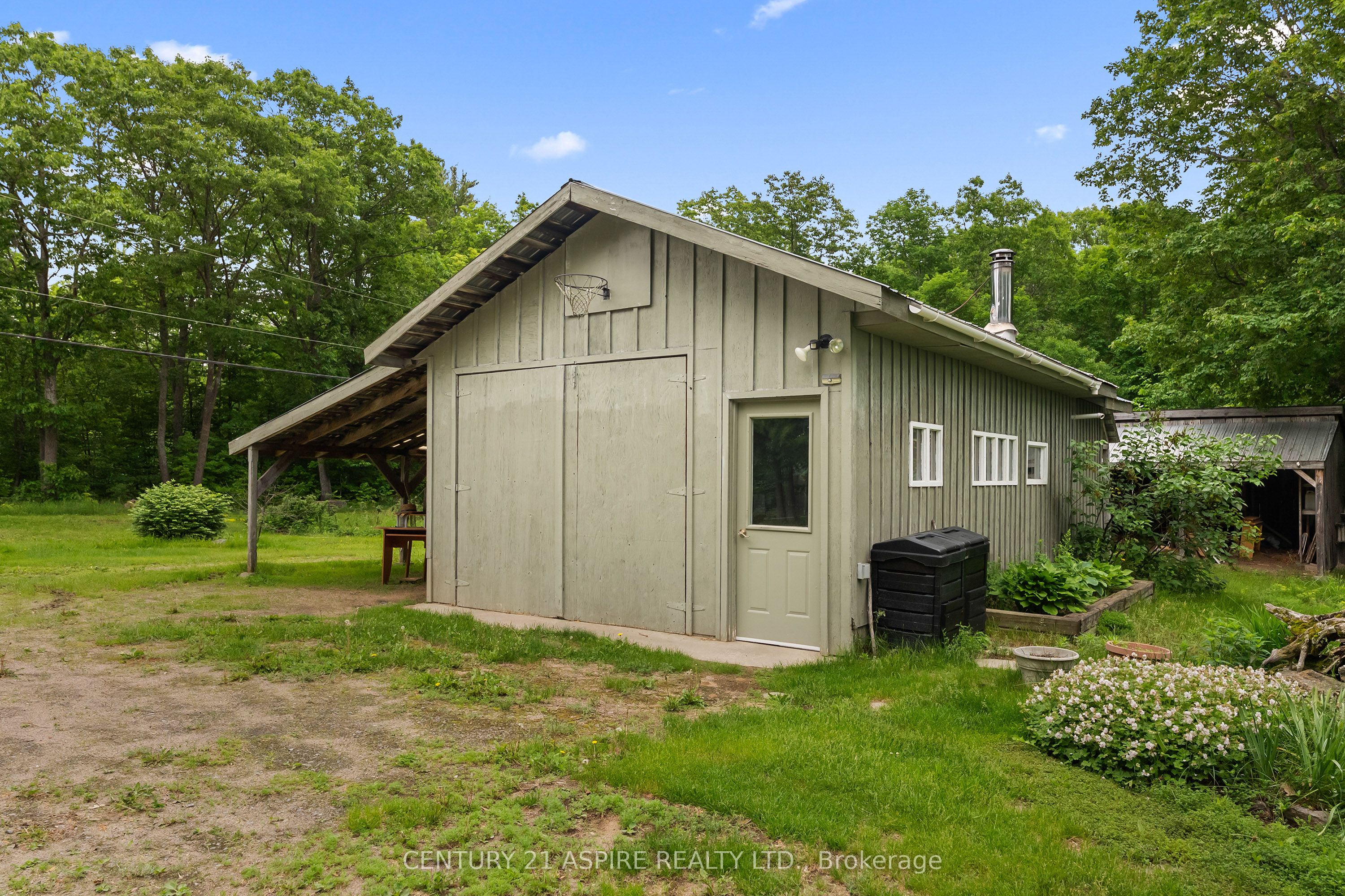 72 Maplewood Road, Hastings Highlands, ON K0J 1L0 photo 5