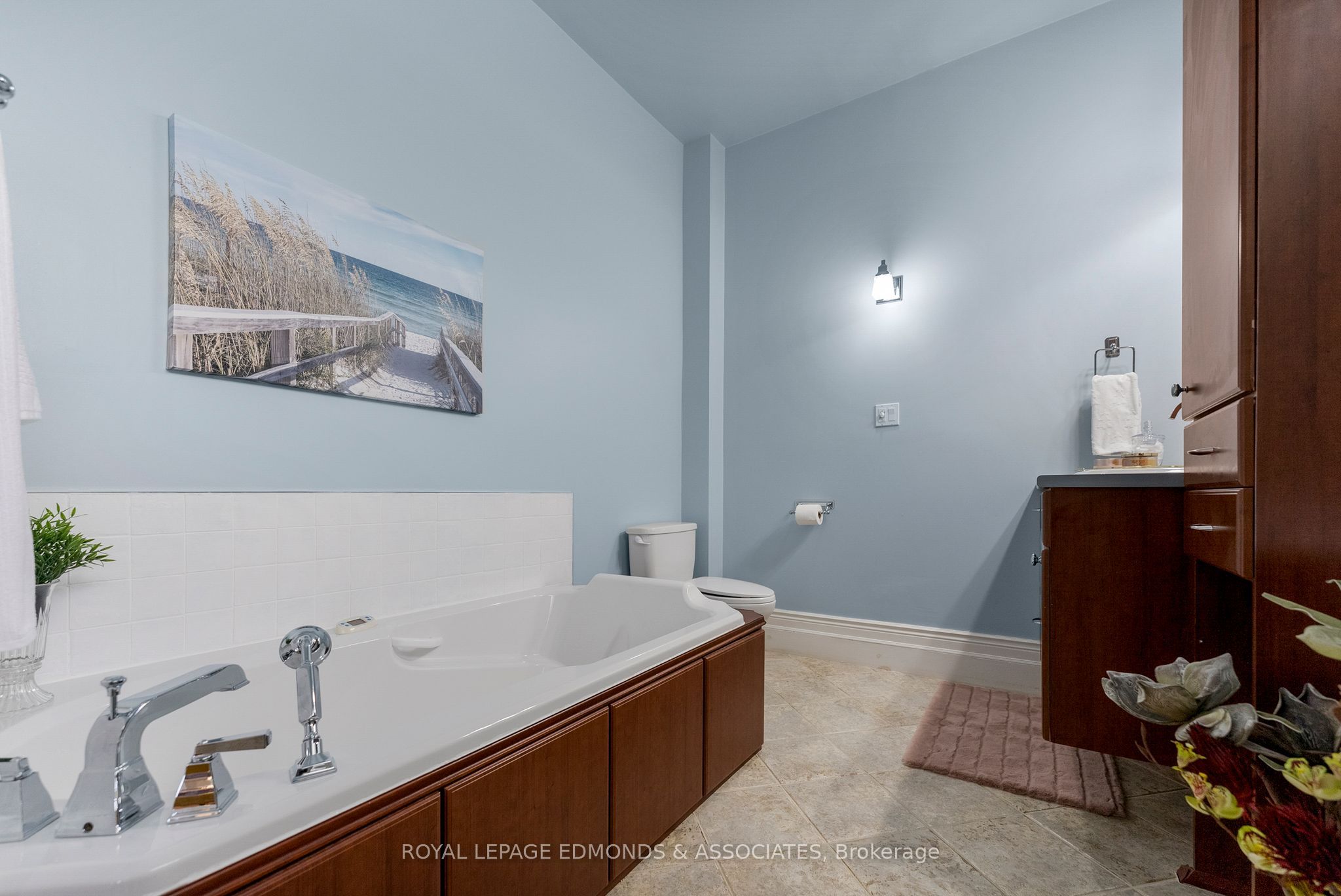 307 Maple Avenue, Pembroke, ON K8A 1L8