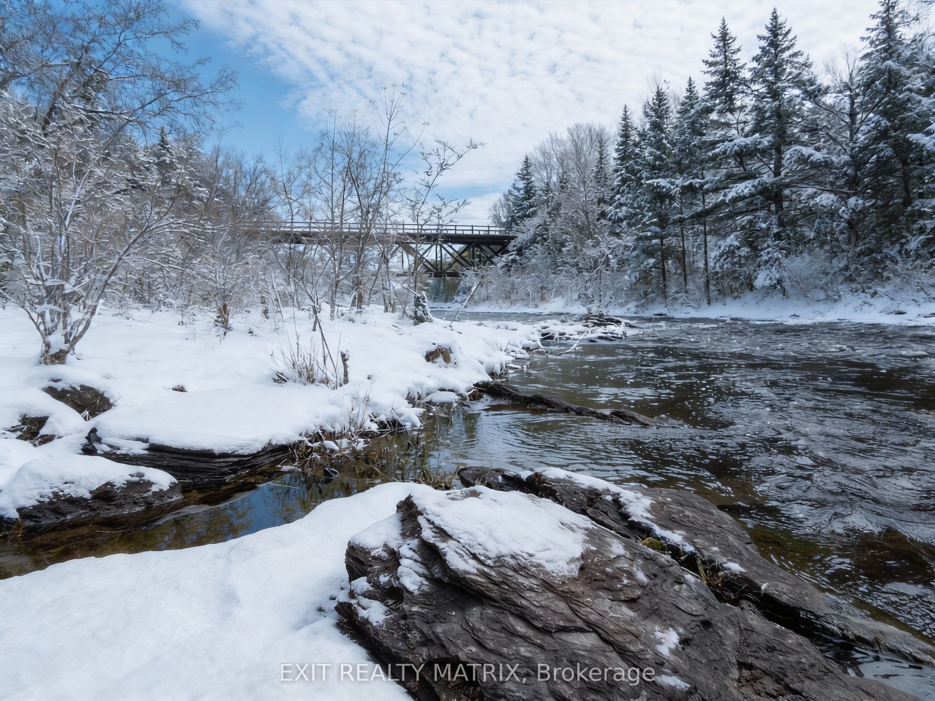 12654 Lanark Road, Greater Madawaska, ON K0J 1H0