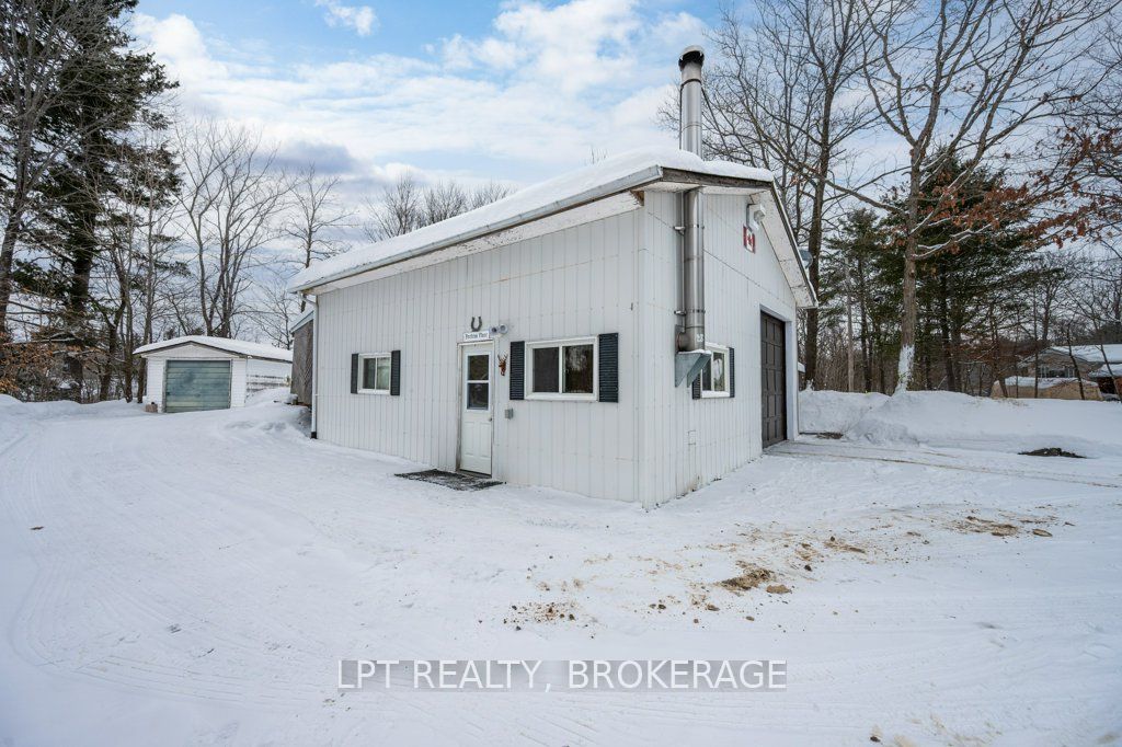 1023 Moon Road, Frontenac, ON K0H 1T0 photo 3
