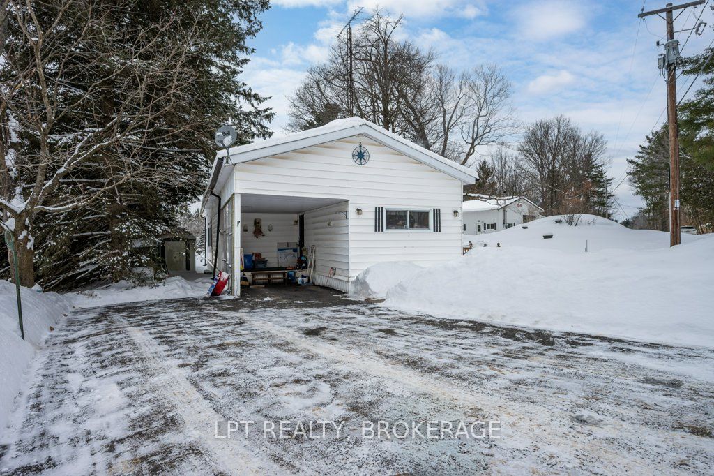 1023 Moon Road, Frontenac, ON K0H 1T0 photo 5