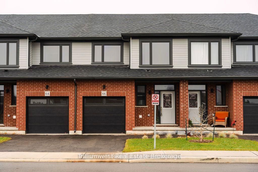 66 Ayr Meadows Crescent, North Dumfries, ON N0B 1E0