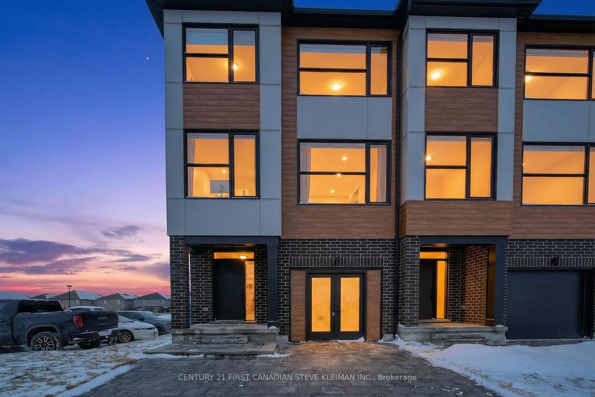2830 Tokala Trail 105, London North, ON N6G 5B4
