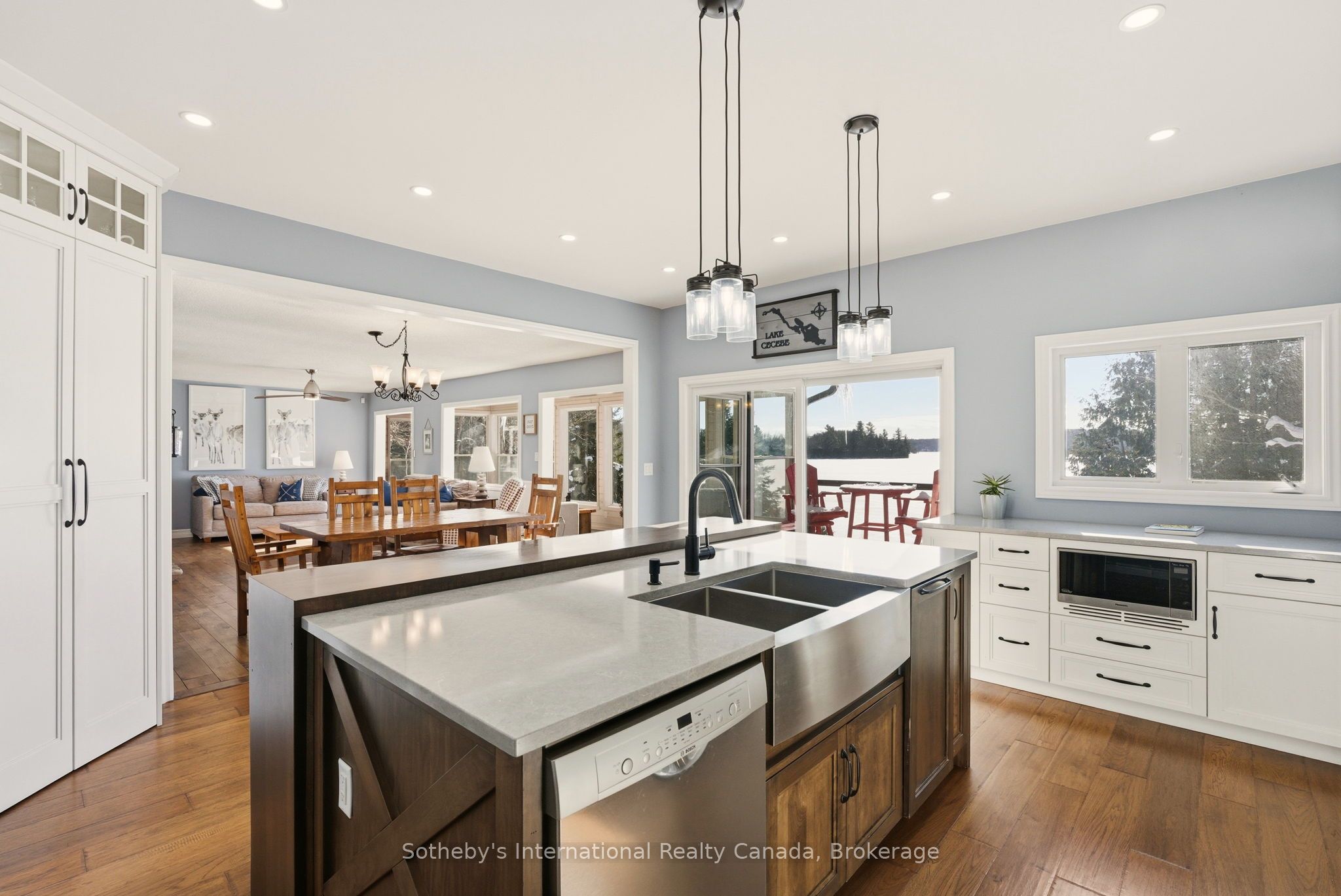 126 CHAPMAN Drive SE, Magnetawan, ON P0A 1P0 photo 3