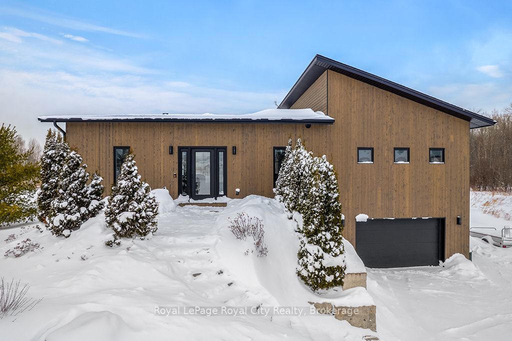 103 Ugovsek Crescent, Meaford, ON N0H 1B0