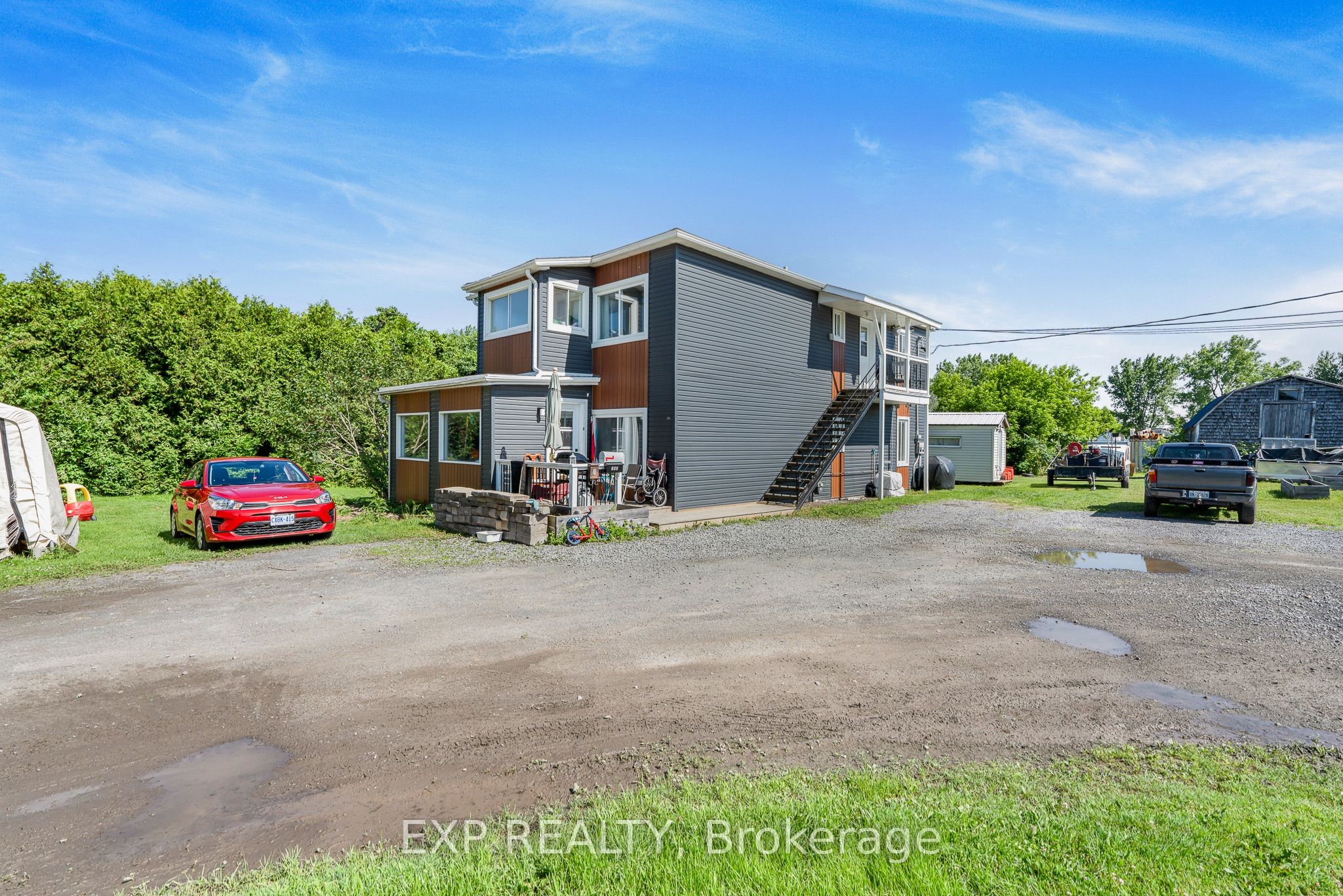 309-313 Front Road, Hawkesbury, ON K6A 2T1 photo 2