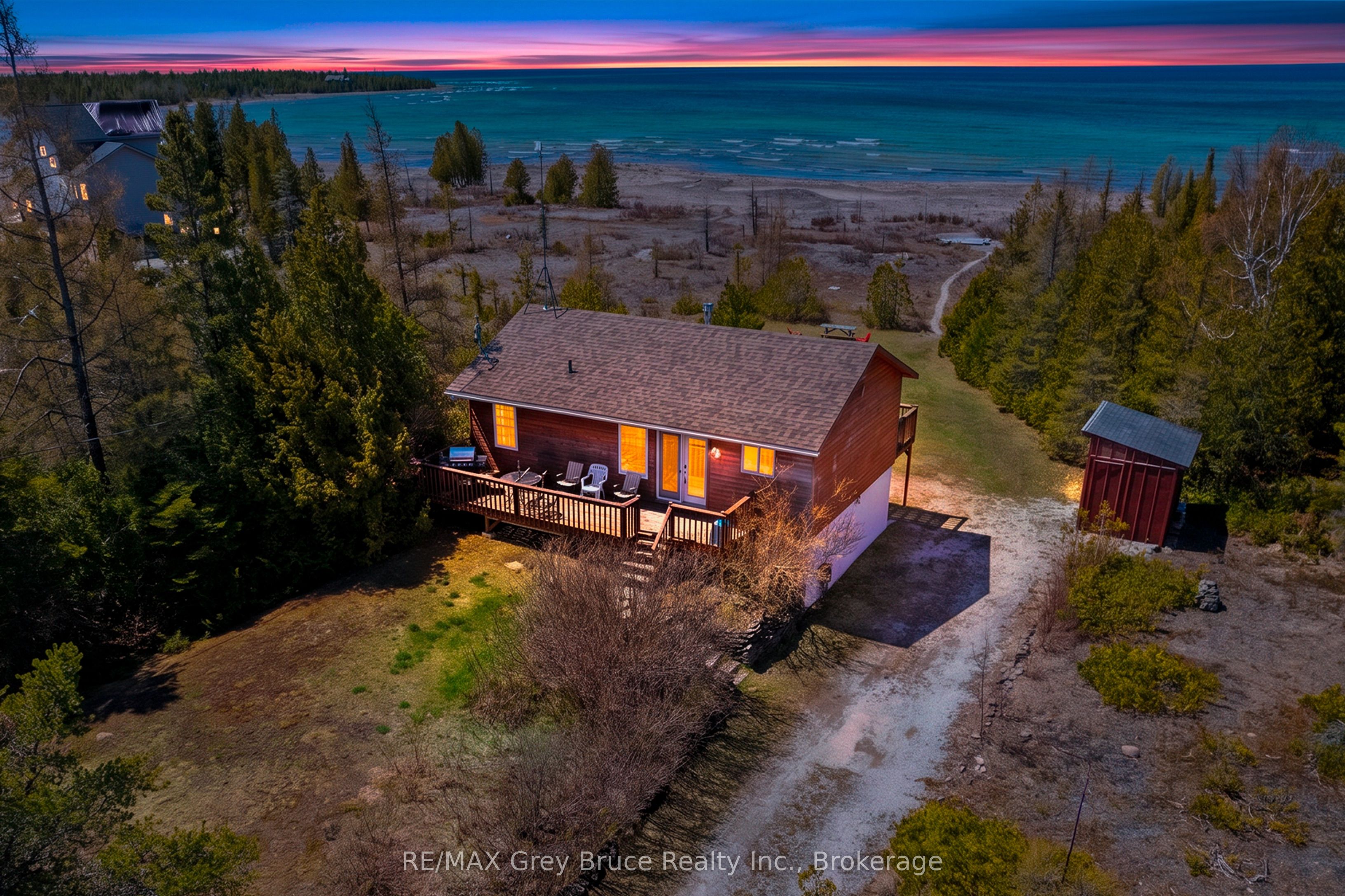 798 Dorcas Bay Road, Northern Bruce Peninsula, ON N0H 2R0 photo 3