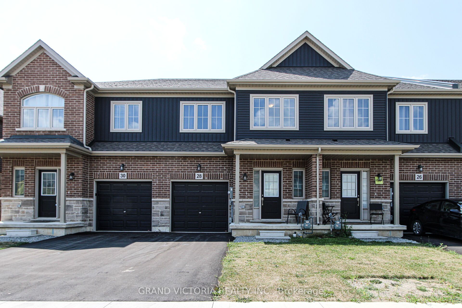 28 Zoe Lane, Hamilton, ON L0R 1C0
