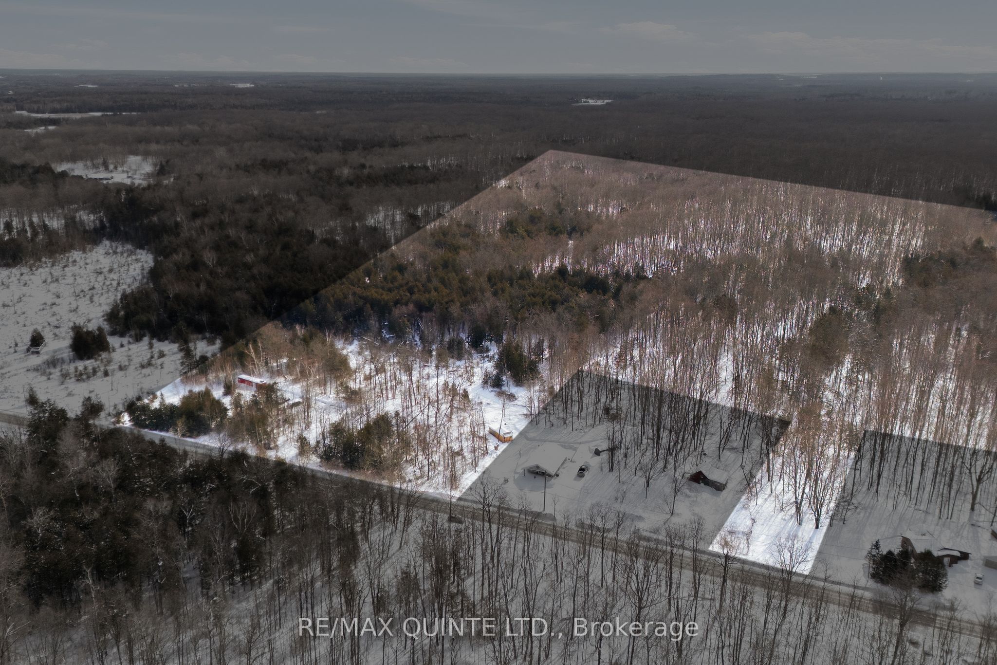 344 Quin-Mo-Lac Road, Centre Hastings, ON K0K 2K0 photo 2