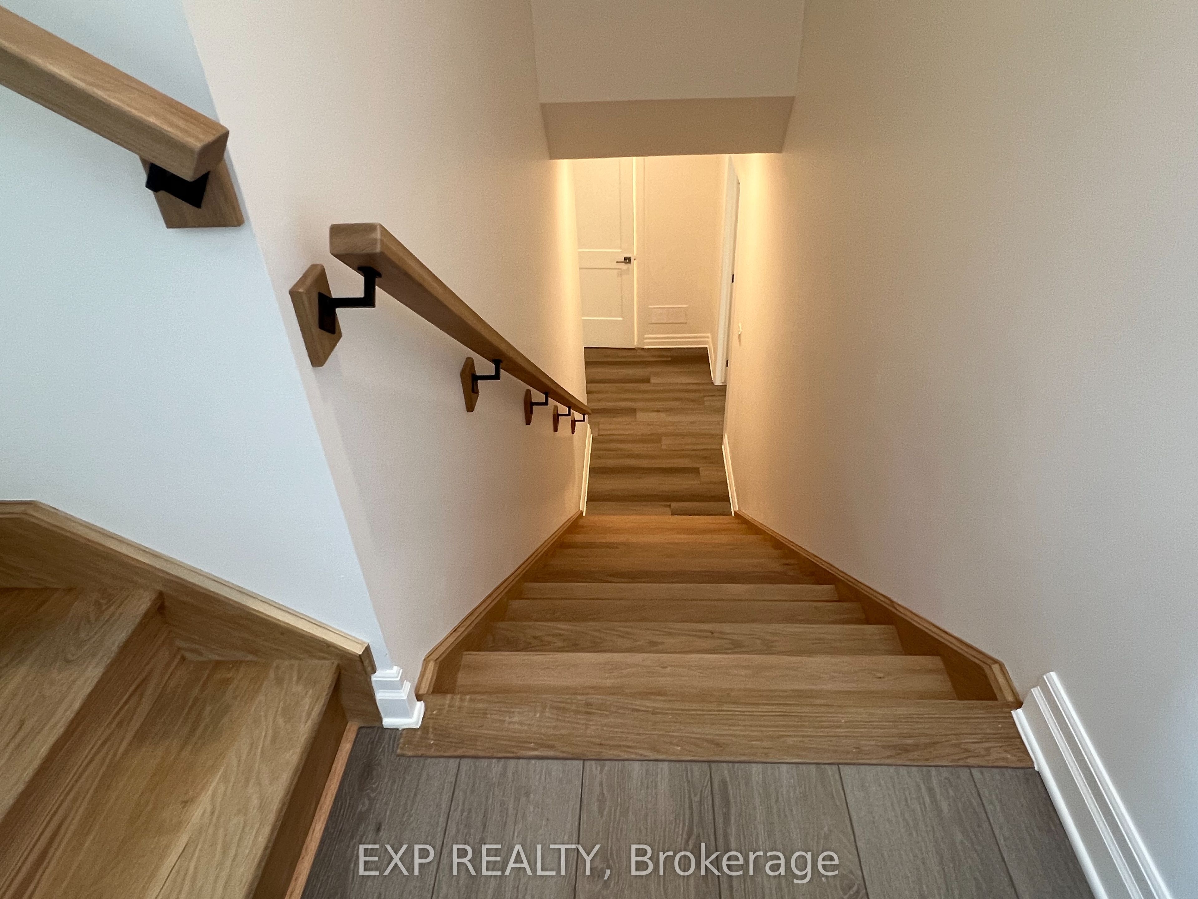 7532 Splendour Drive Upper, Niagara Falls, ON L2H 3V9 photo 4