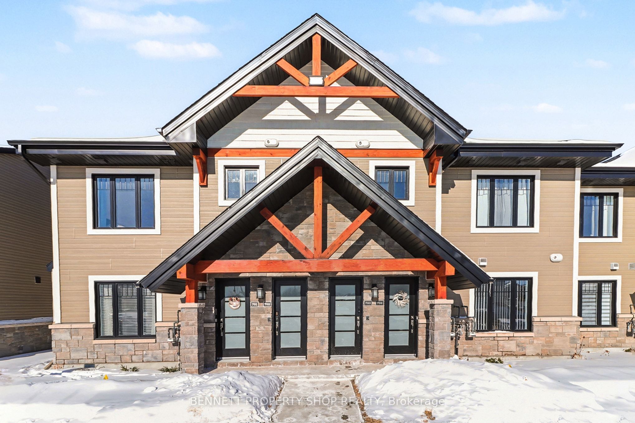 123 St Moritz Trail 702, Russell, ON K0A 1W0