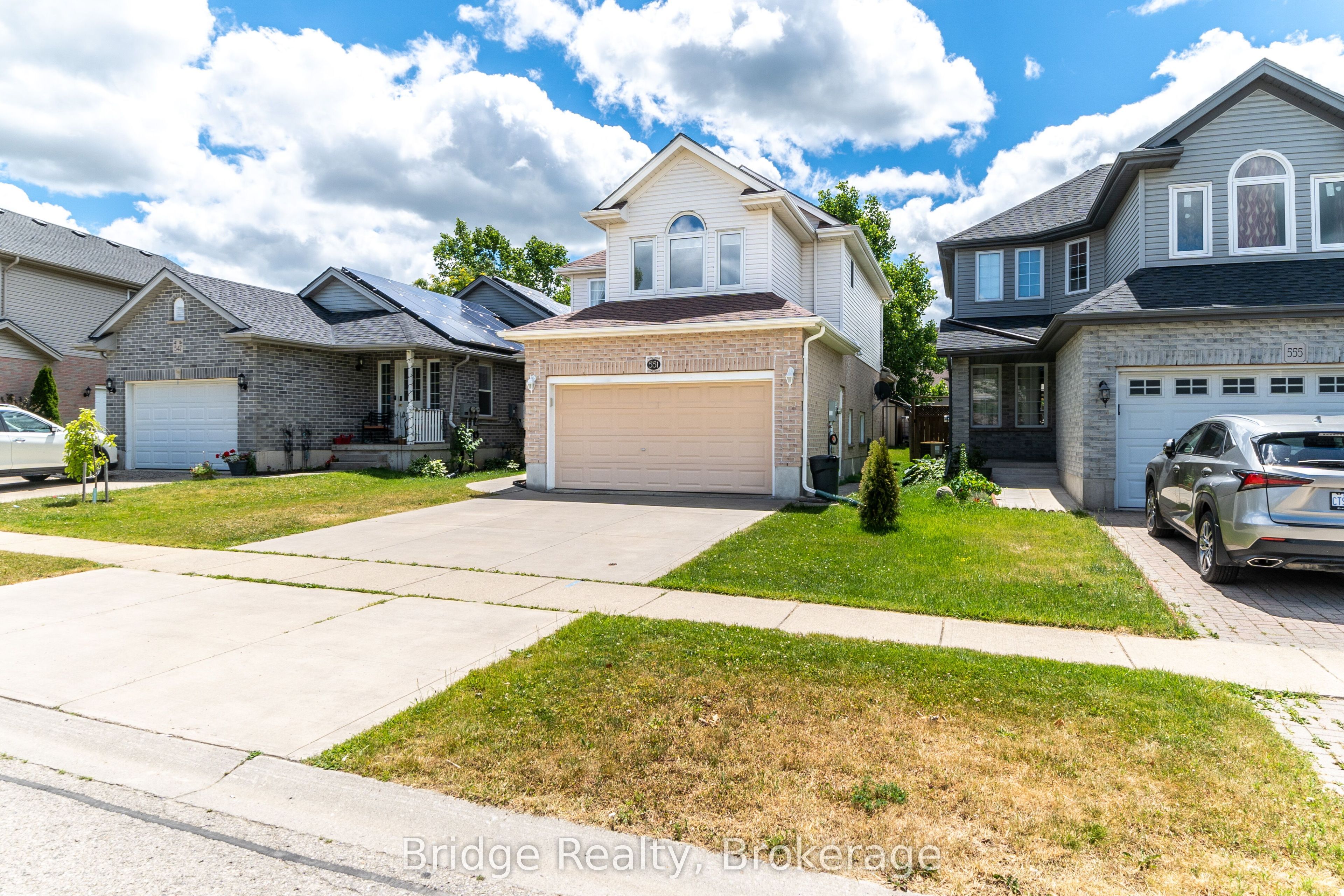 551 Ontario Street, Woodstock, ON N4V 1H2 photo 2