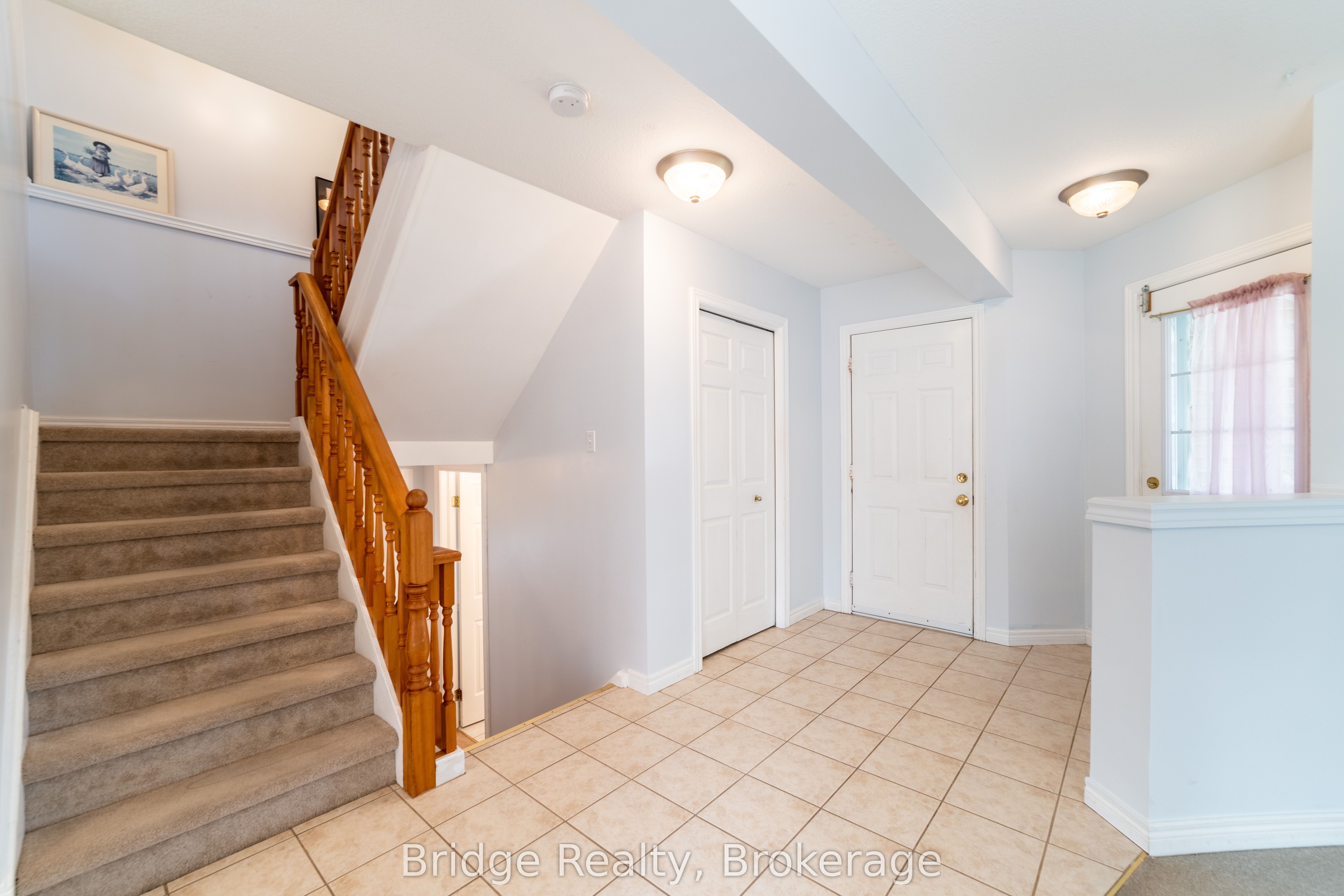 551 Ontario Street, Woodstock, ON N4V 1H2 photo 5