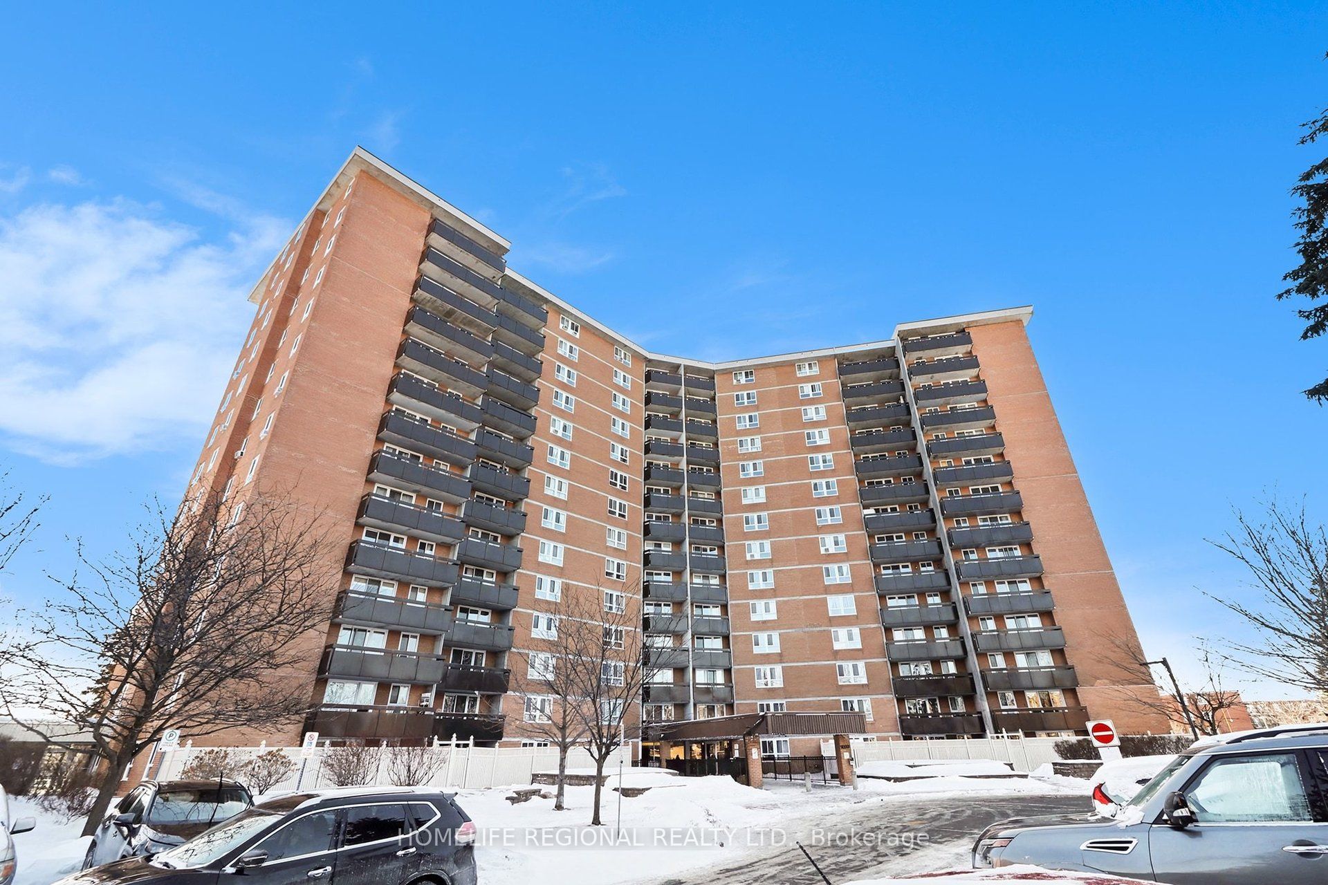 2000 Jasmine Crescent 1403, Beacon Hill North - South and Area, ON K1J 8K4