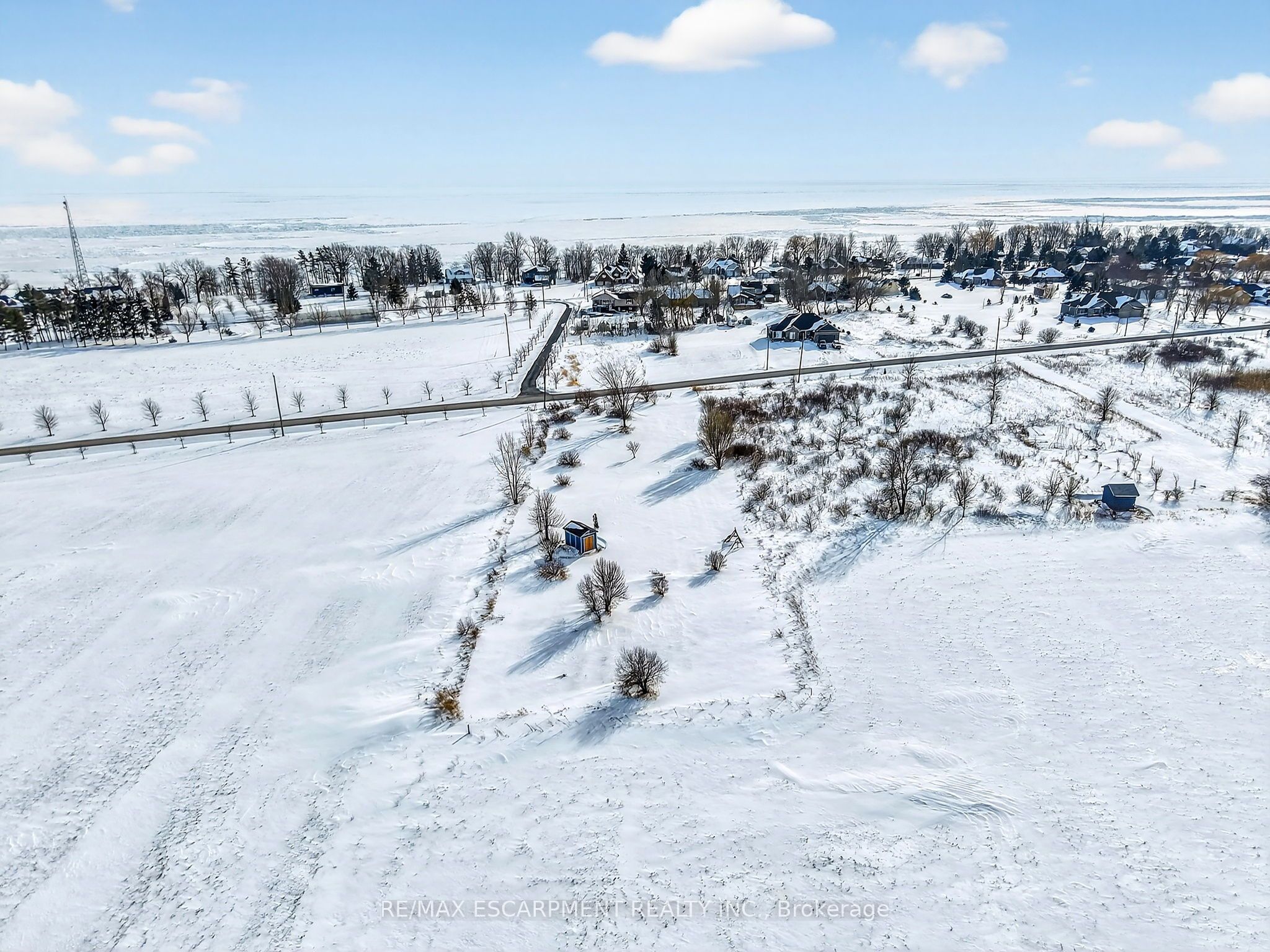 360 Lighthouse Drive, Haldimand, ON N1A 2W6 photo 5