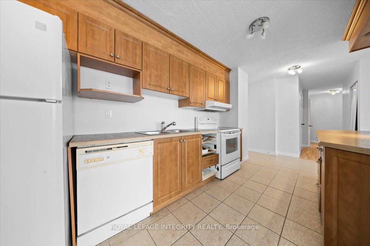 1190 Richmond Road 703, Woodroffe, ON K2B 8J3 photo 5