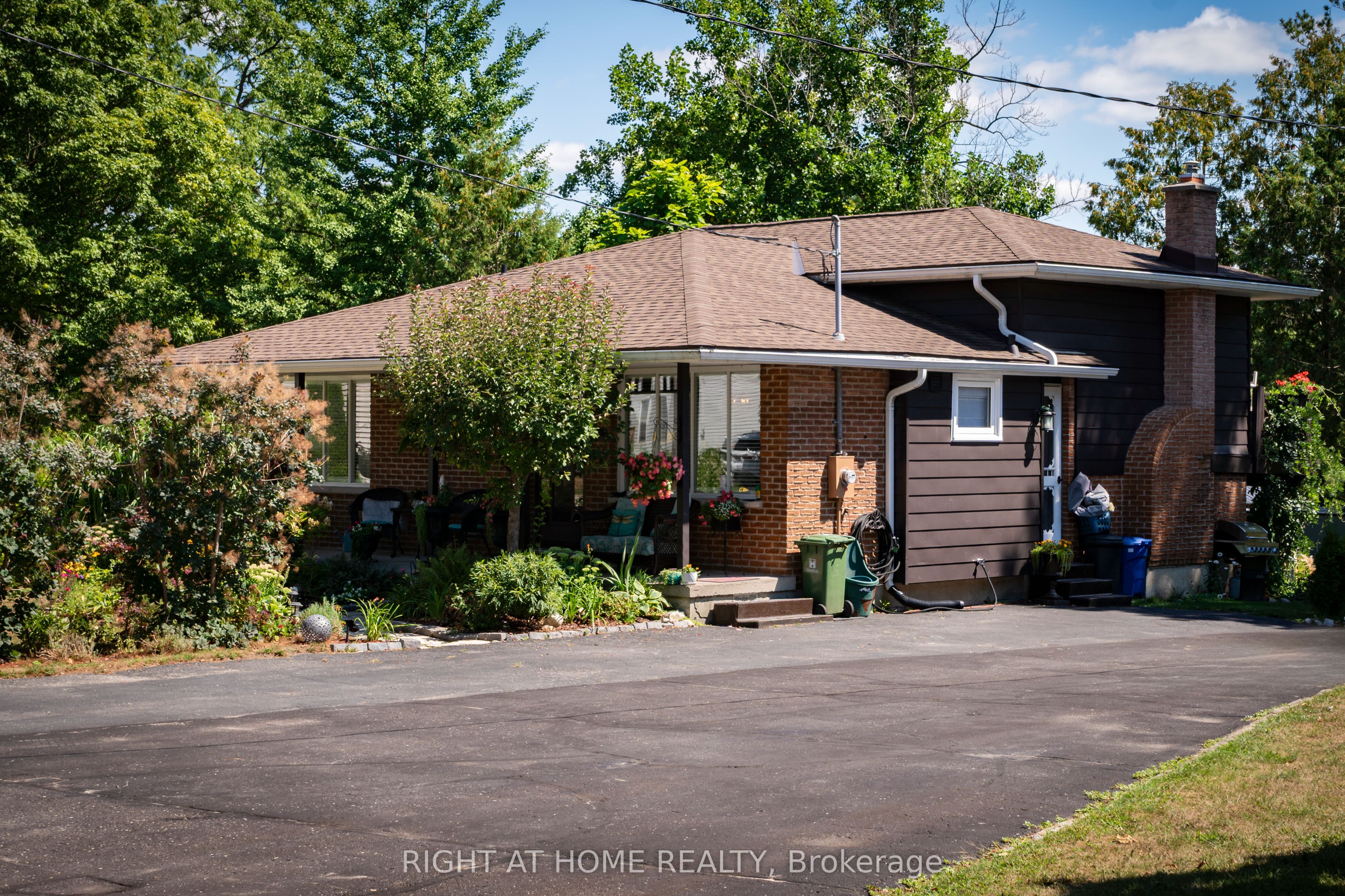144 Canterbury Street, Ingersoll, ON N5C 1C8 photo 4