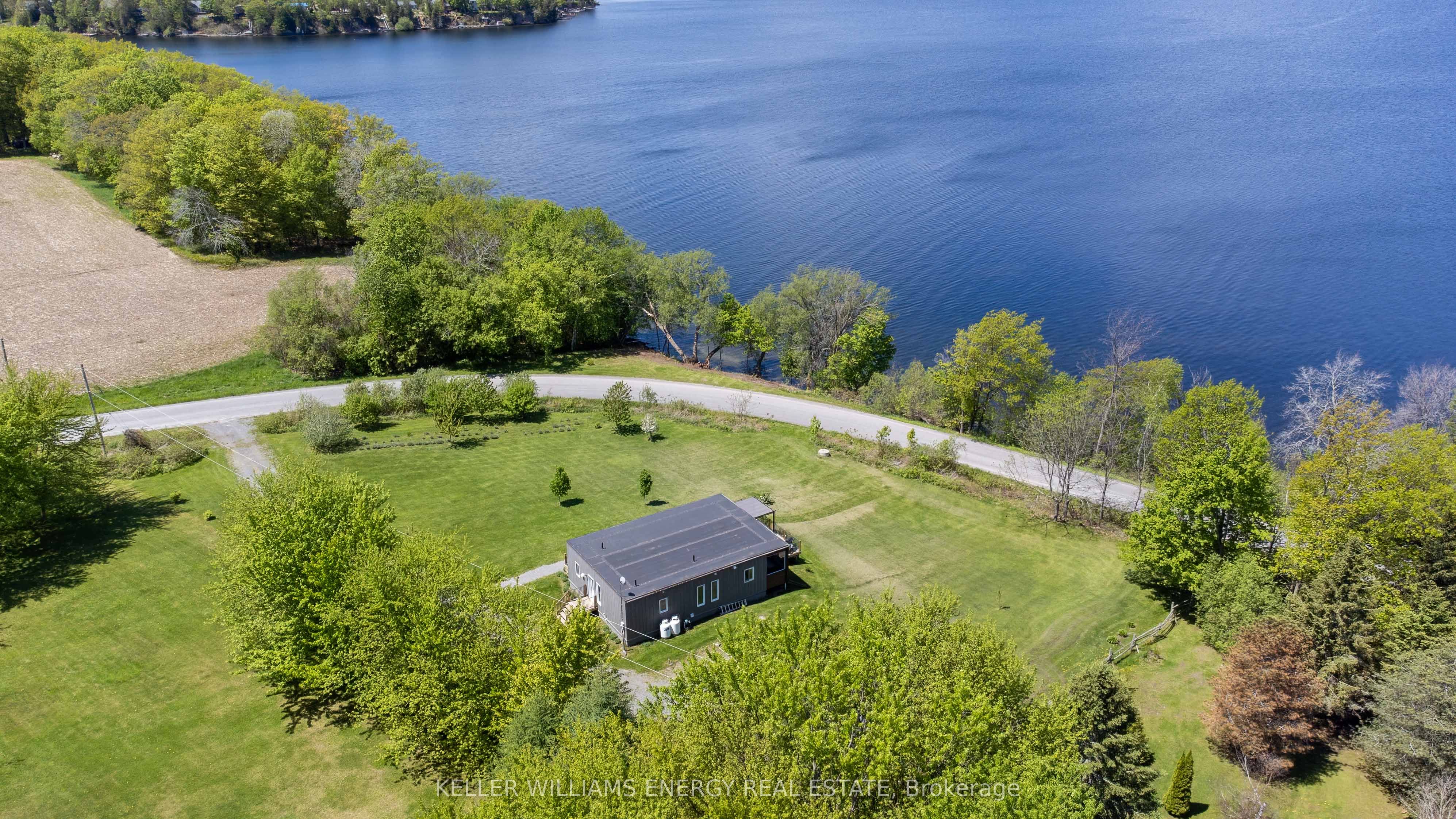 326 Cressy Bayside Road, Prince Edward County, ON K0K 2T0 photo 3