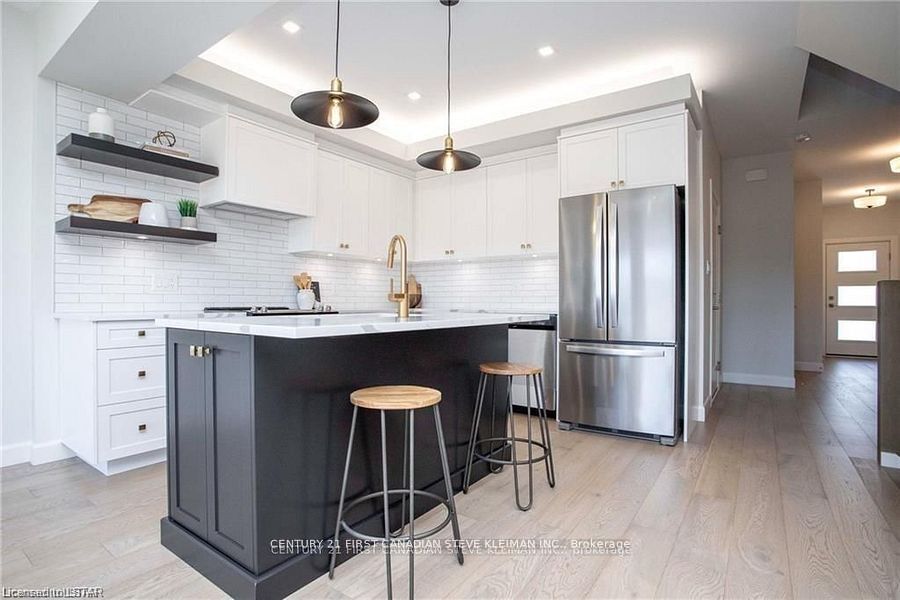 2700 Buroak Drive 17, London North, ON N6G 5B6 photo 5