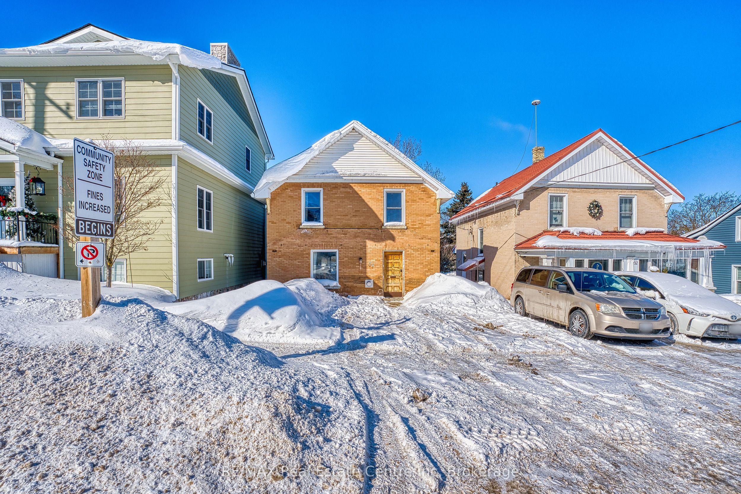 34 Wellington Street, Mapleton, ON N0G 1P0 photo 4