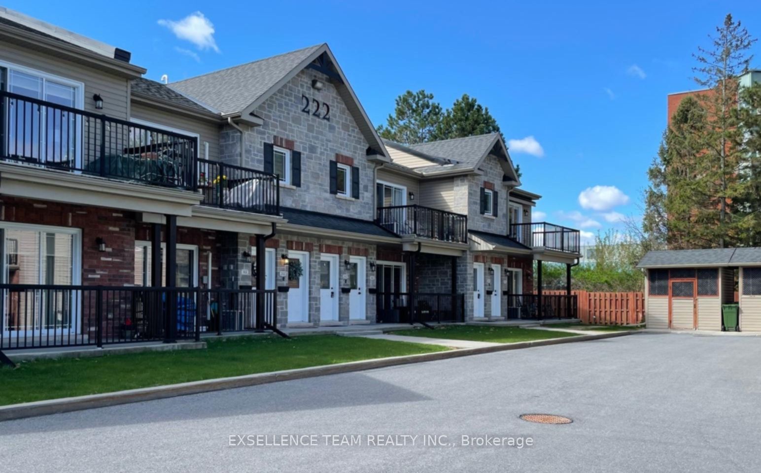 222 First Street E 201, Cornwall, ON K6H 0G2 photo 3