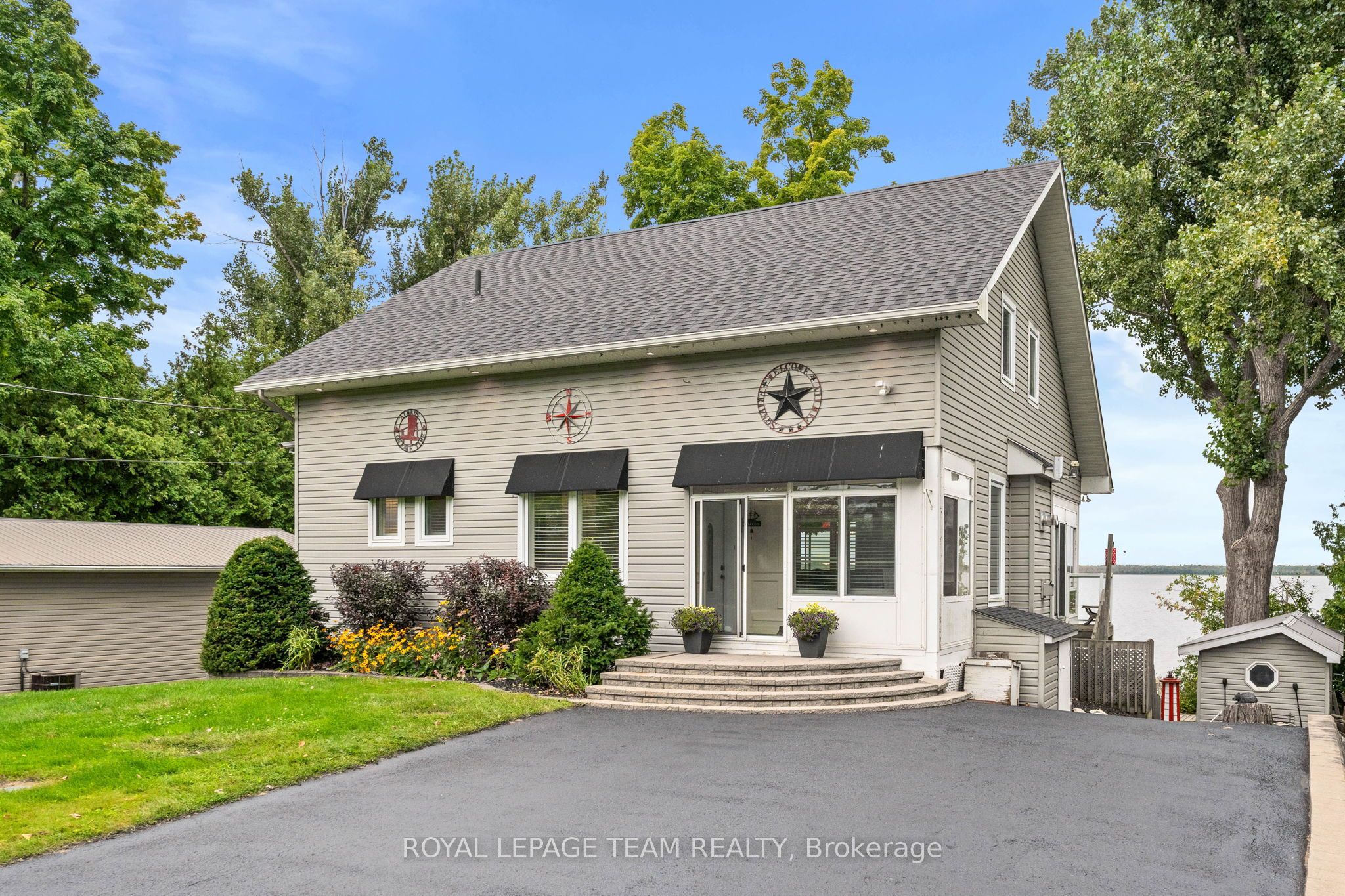 330 Gardiner Shore Road, Beckwith, ON K7C 0C4 photo 2