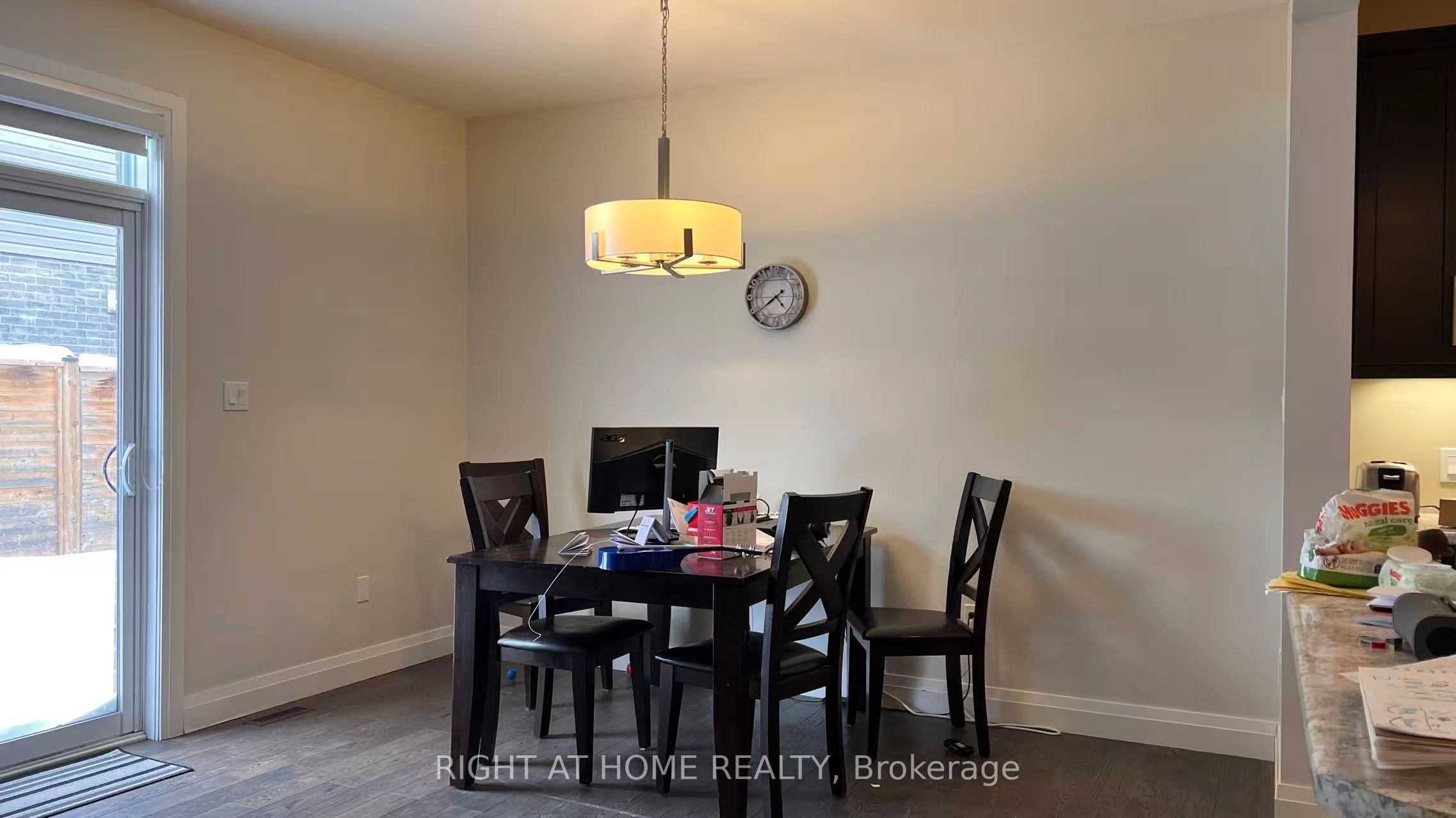 1614 Valhalla Street N, London North, ON N6G 0V2 photo 5