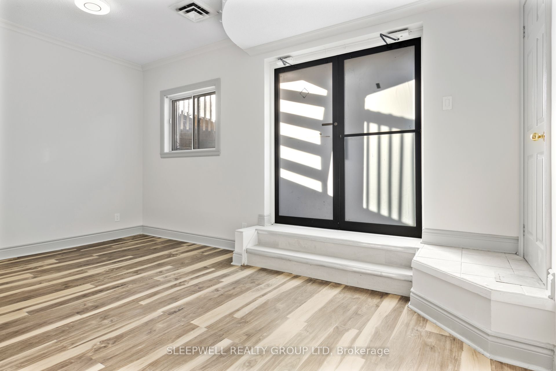 455-457 Somerset Street W, Ottawa Centre, ON K1R 5J7 photo 5