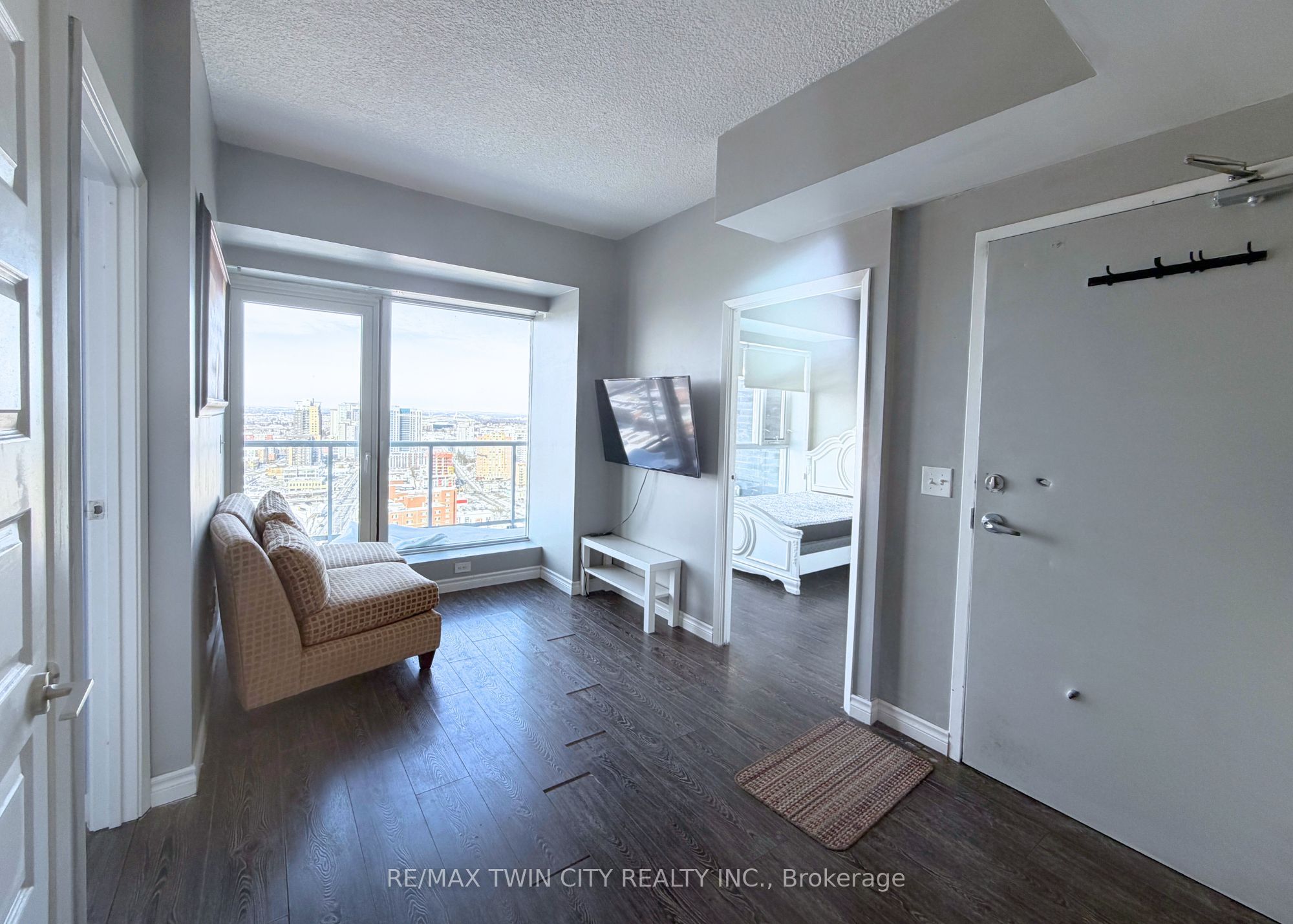 158 King Street N 8-2604, Waterloo, ON N2J 0E5 photo 4