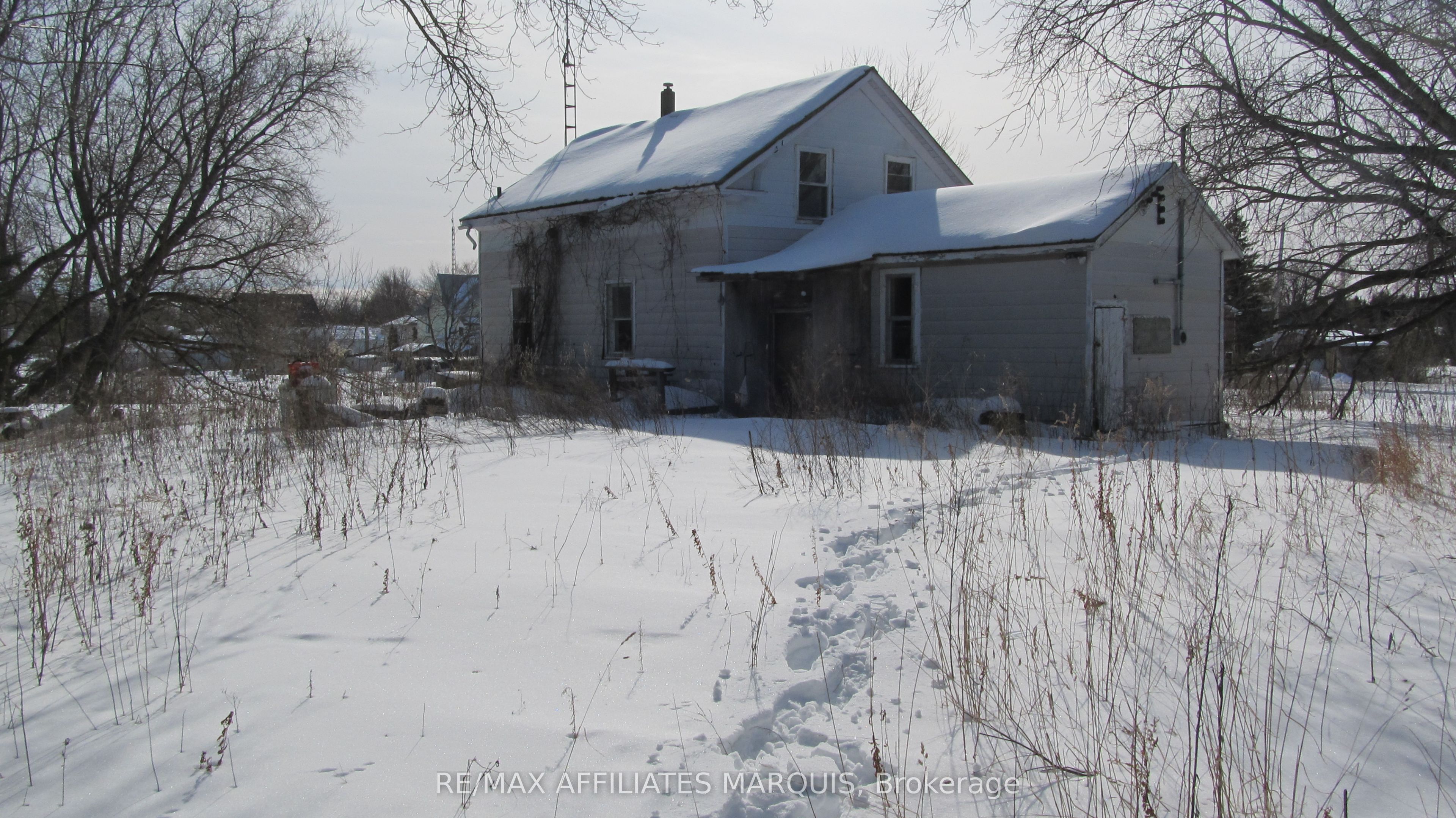 15554 SAVING Street, South Stormont, ON K0C 1Y0