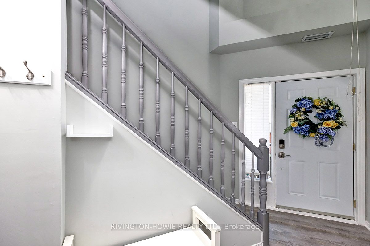 36 Robson Court, Kanata, ON K2K 2W1 photo 4